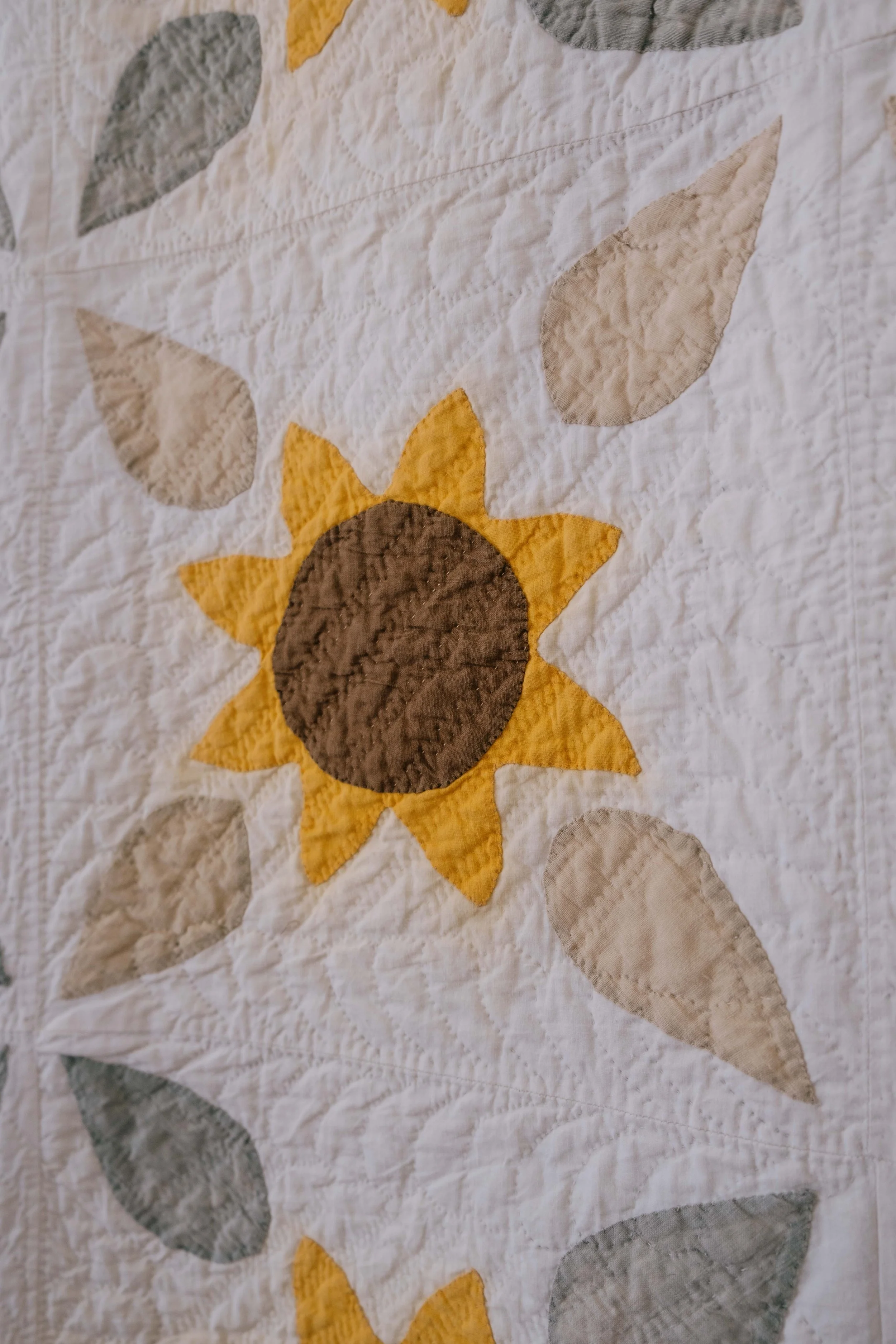 folkling-sunflower-quilt-12.jpg