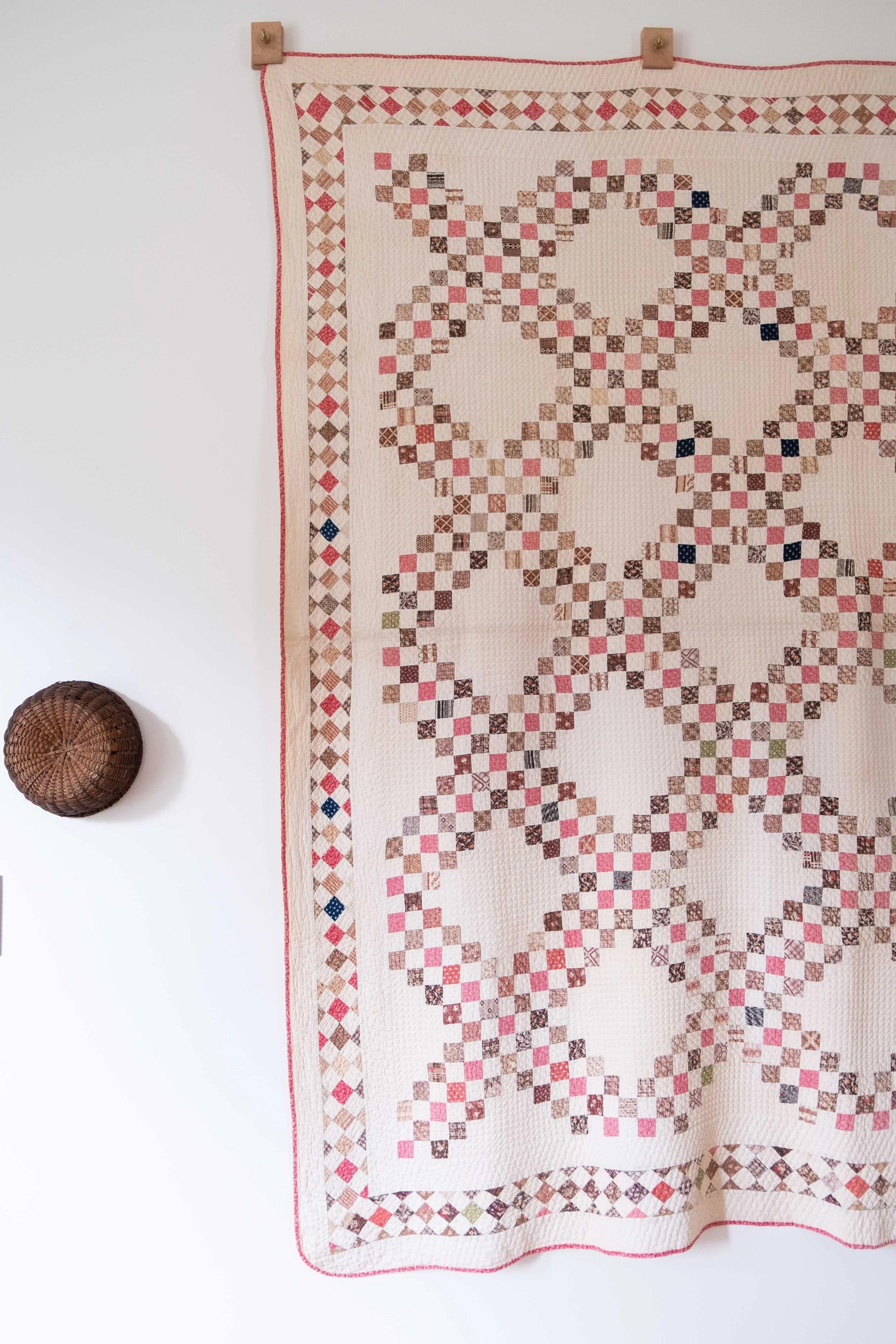1860s Triple Irish Chain Quilt