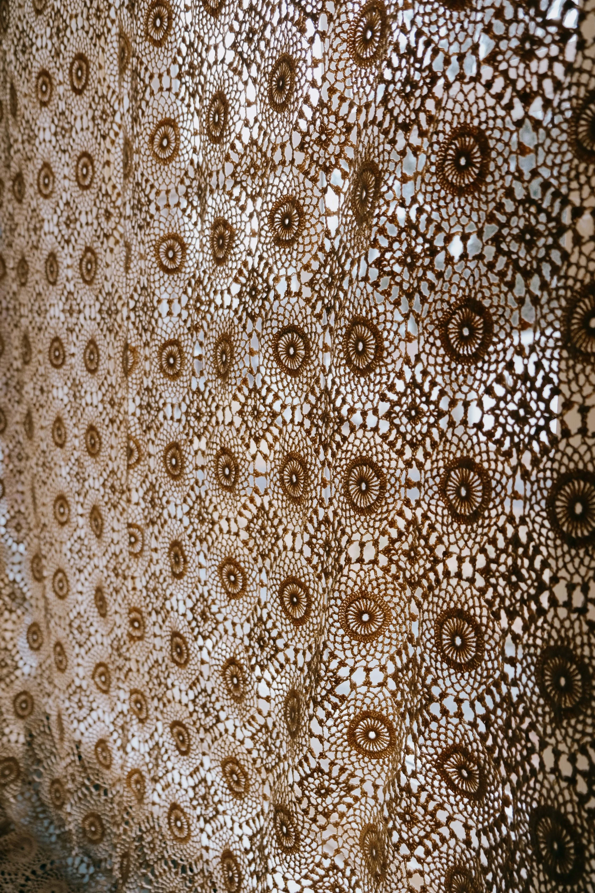 folkling-crochet-curtain-2-7.jpg