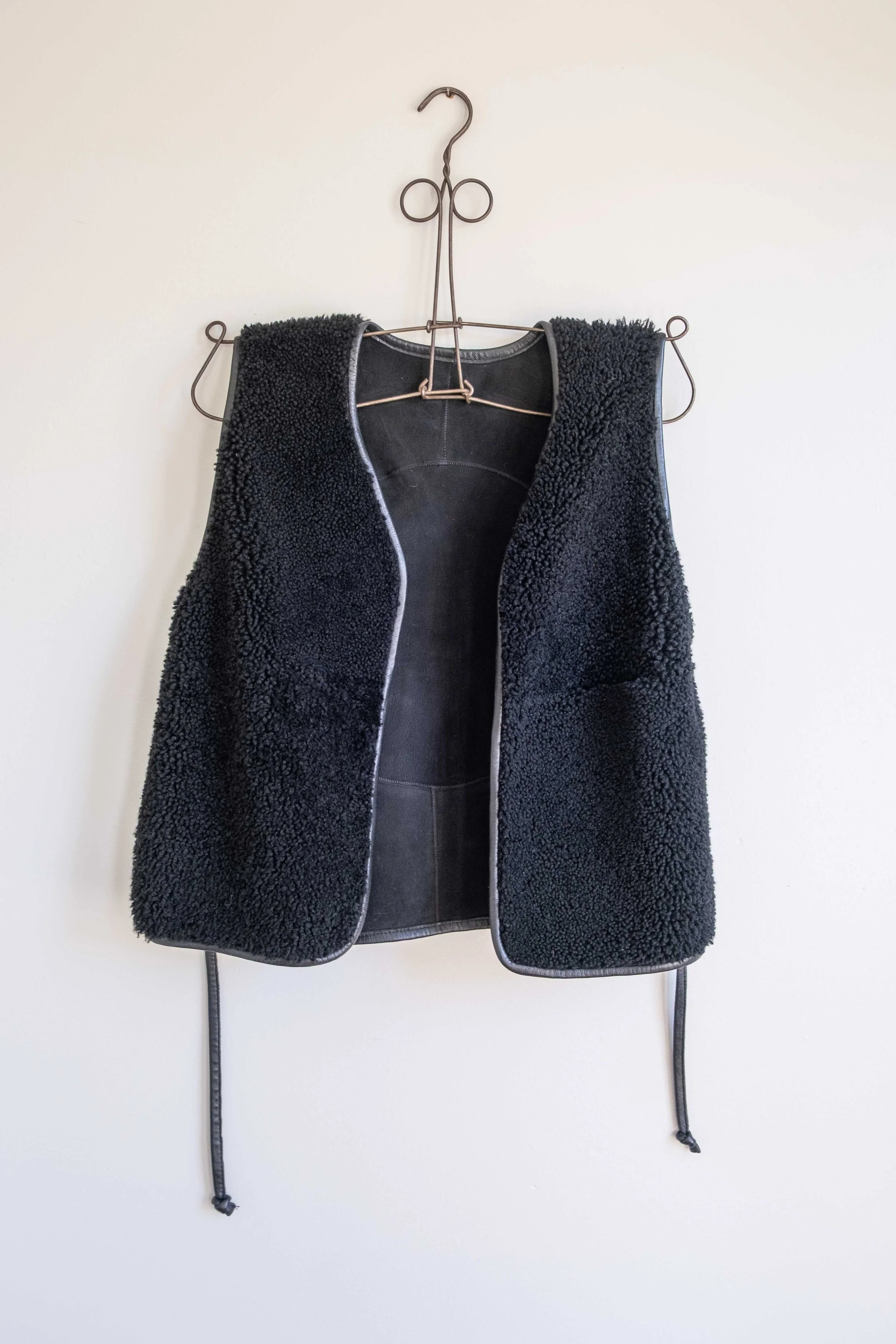 folkling-october-clothes-4-88.jpg