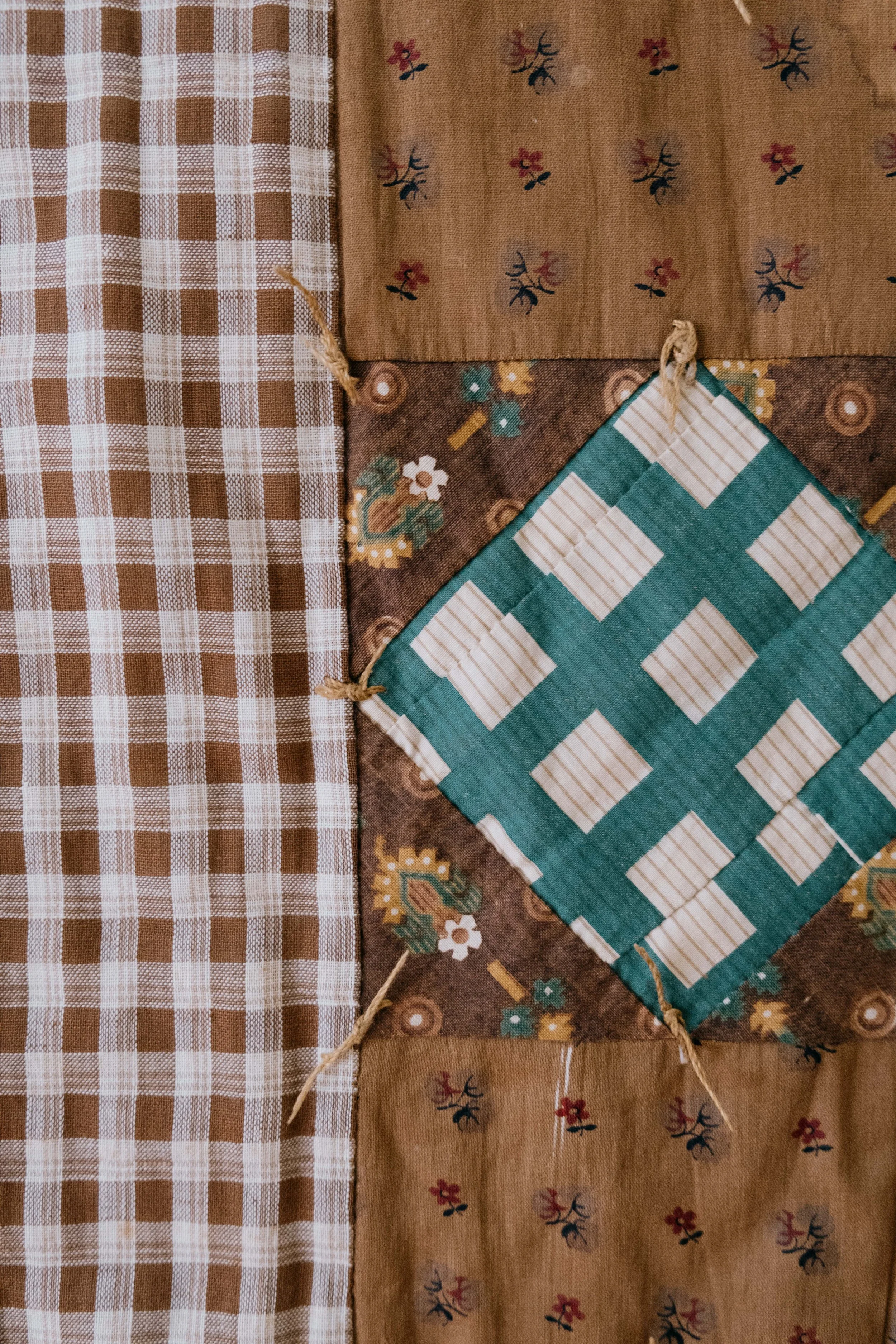 folkling-october-antique-quilt-collection-143.jpg
