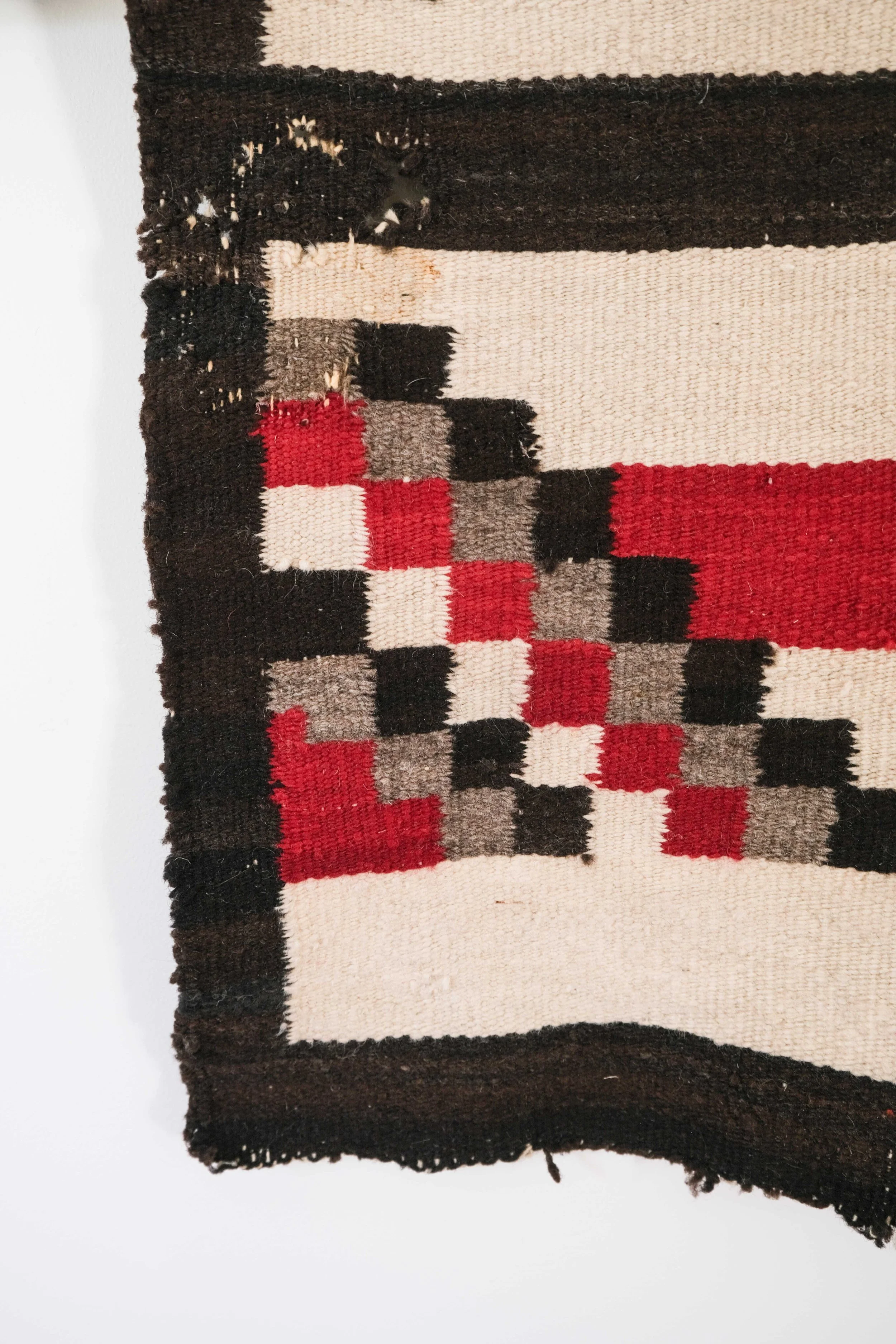 folkling-navajo-rugs-33.jpg