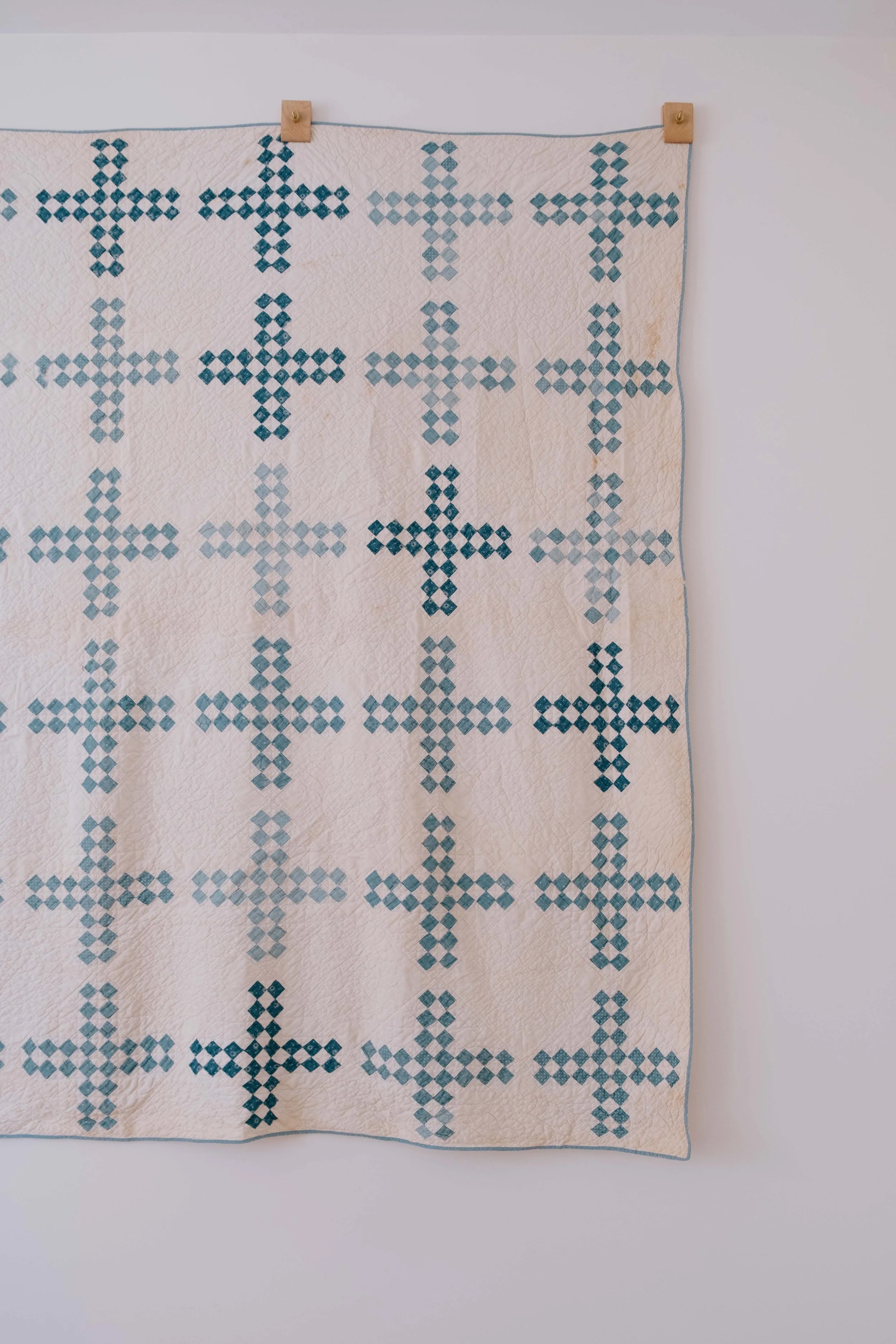 1890s Checkerboard Cross Quilt