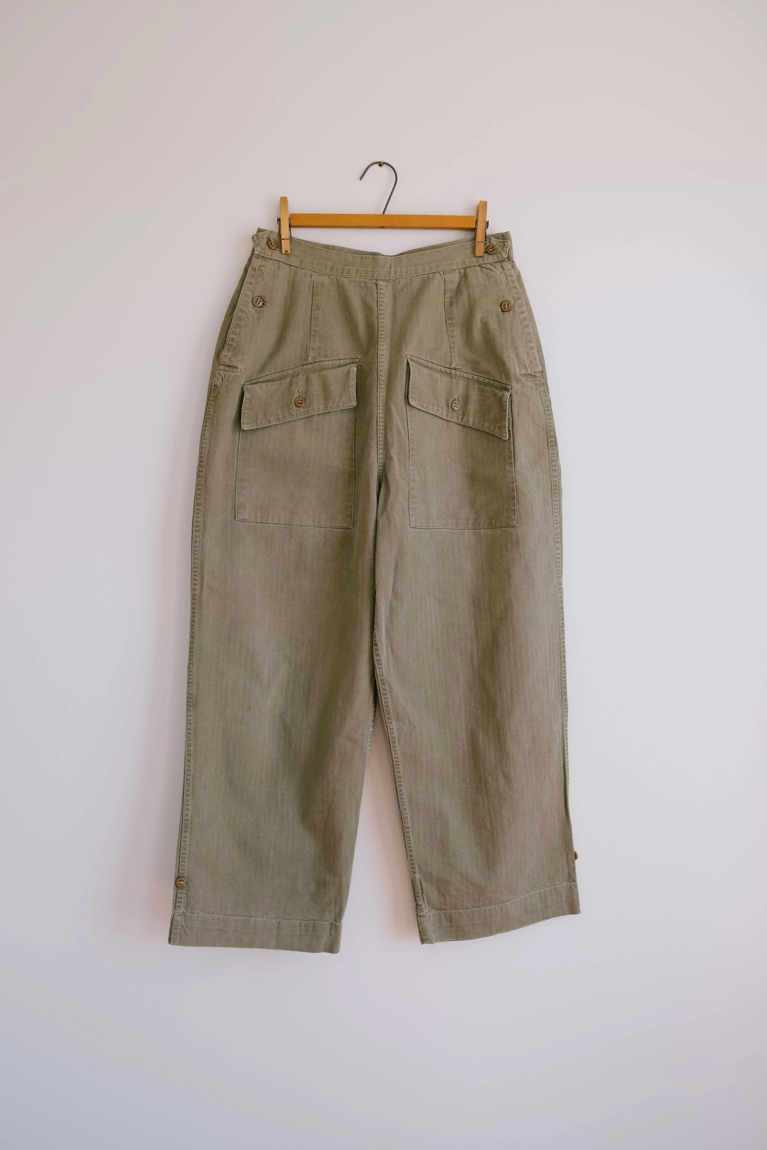 folkling-april-clothes-4.jpg