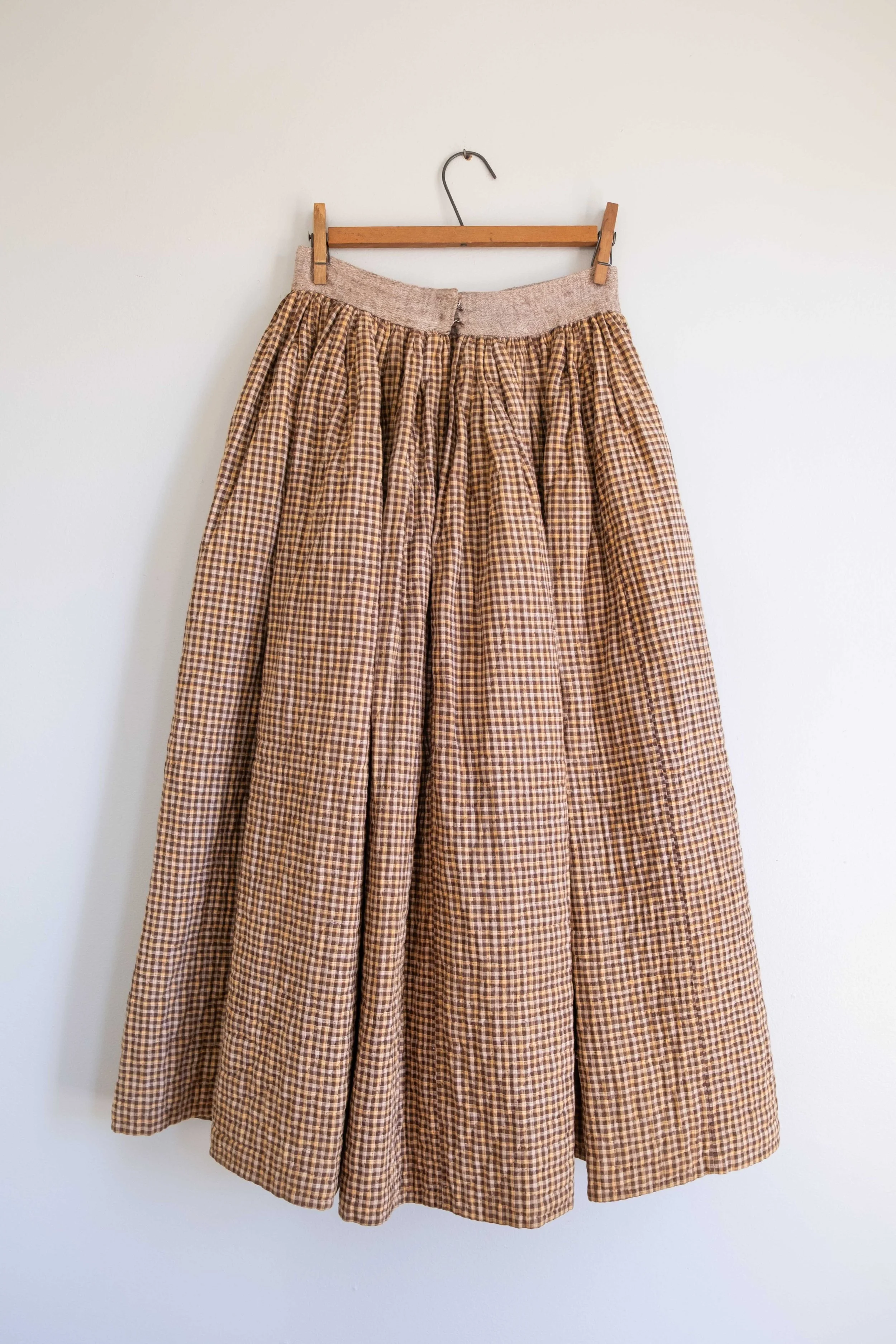 folkling-october-clothes-87.jpg