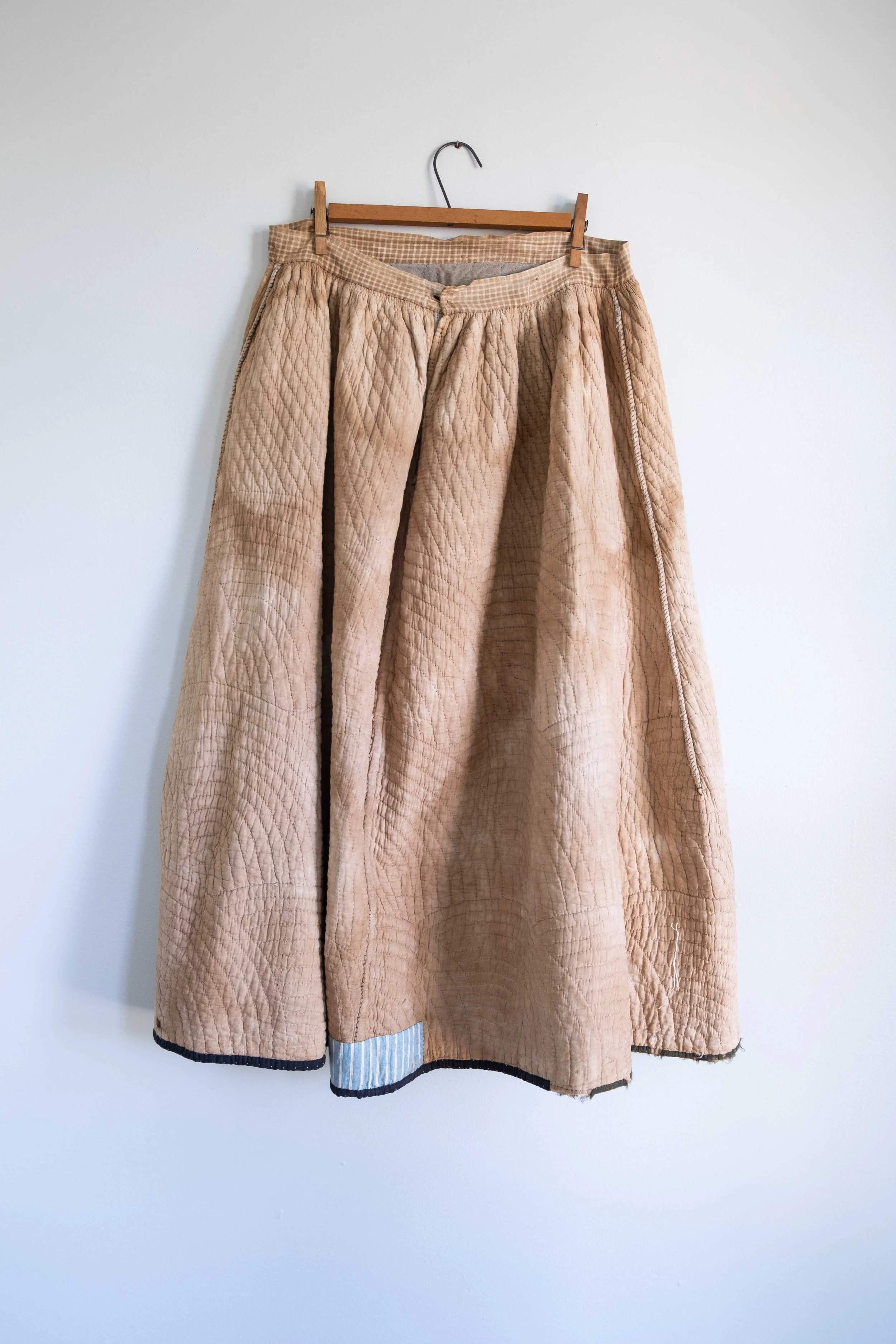 folkling-vintage-clothing-august-14.jpg