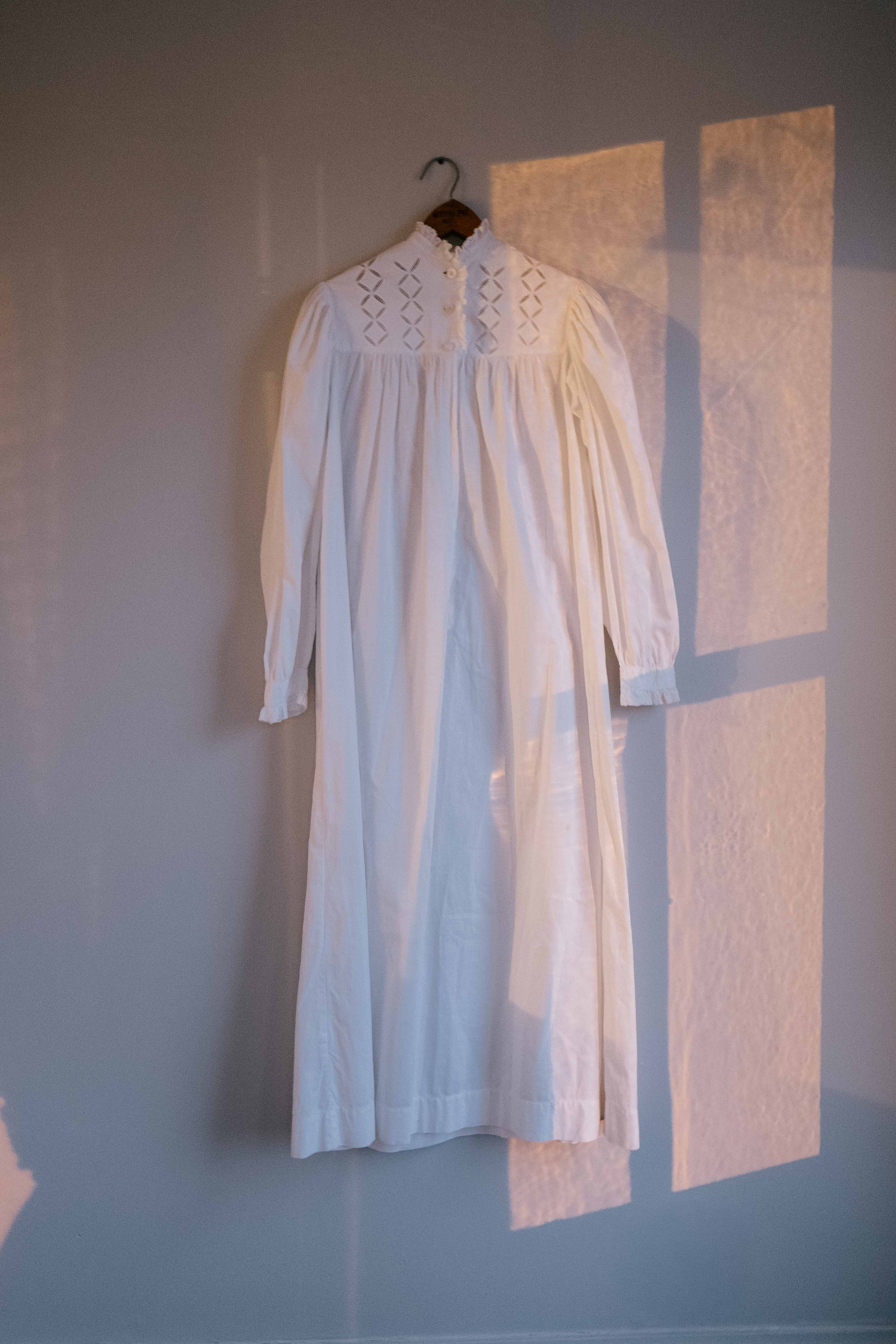 folkling-night-dresses-27.jpg