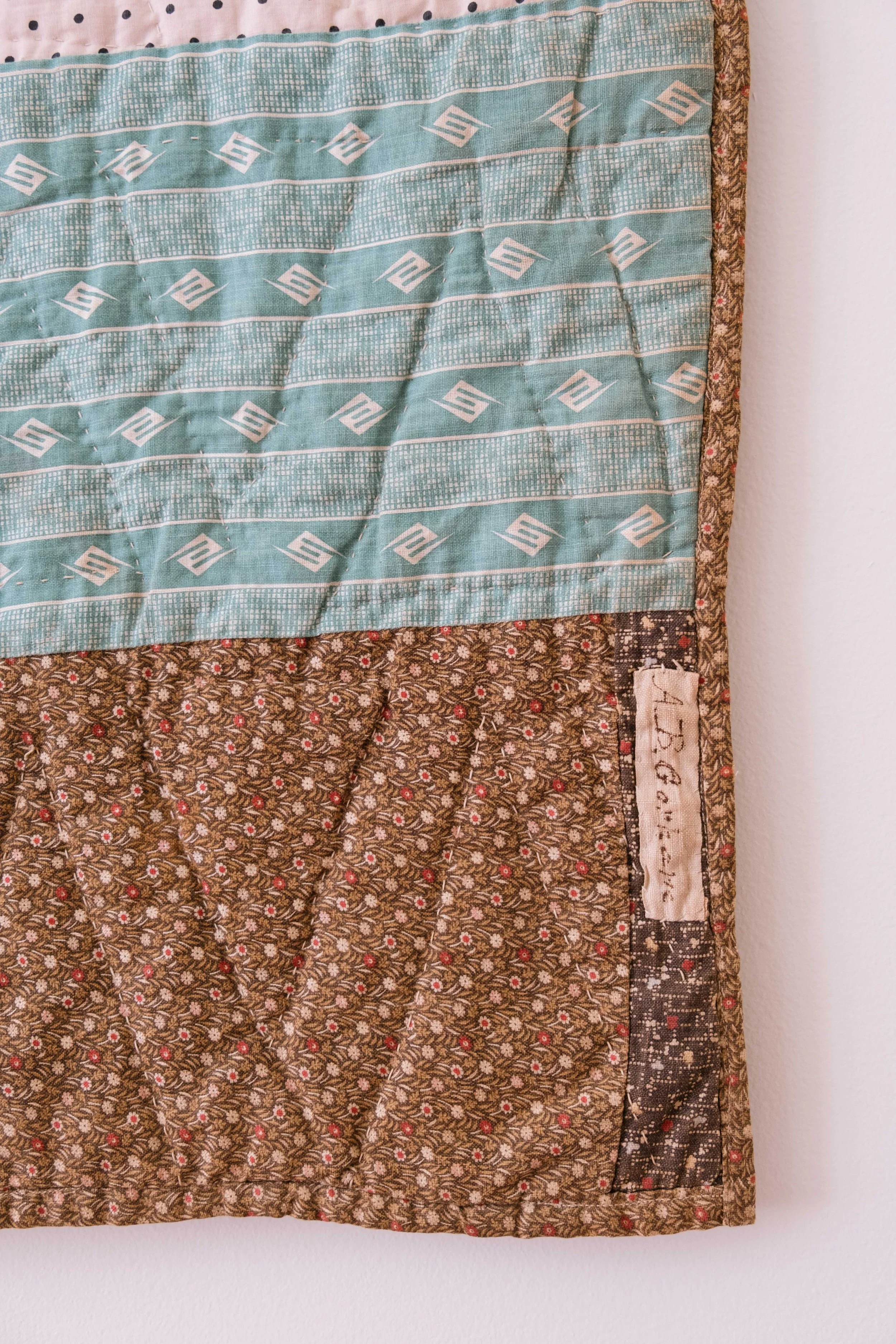 folkling 1880s streak of lightning quilt-18.jpg