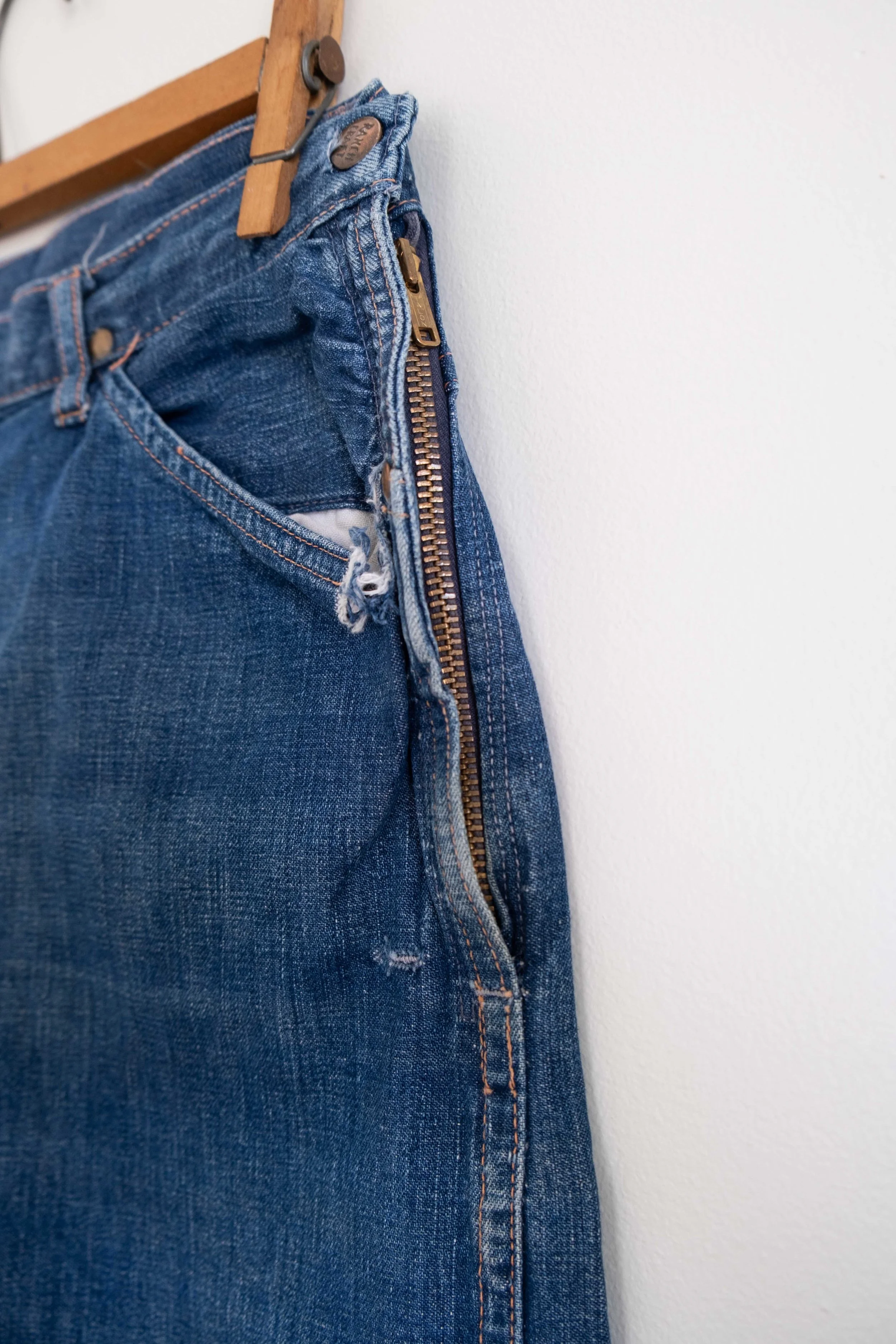 june-side-zips-79.jpg