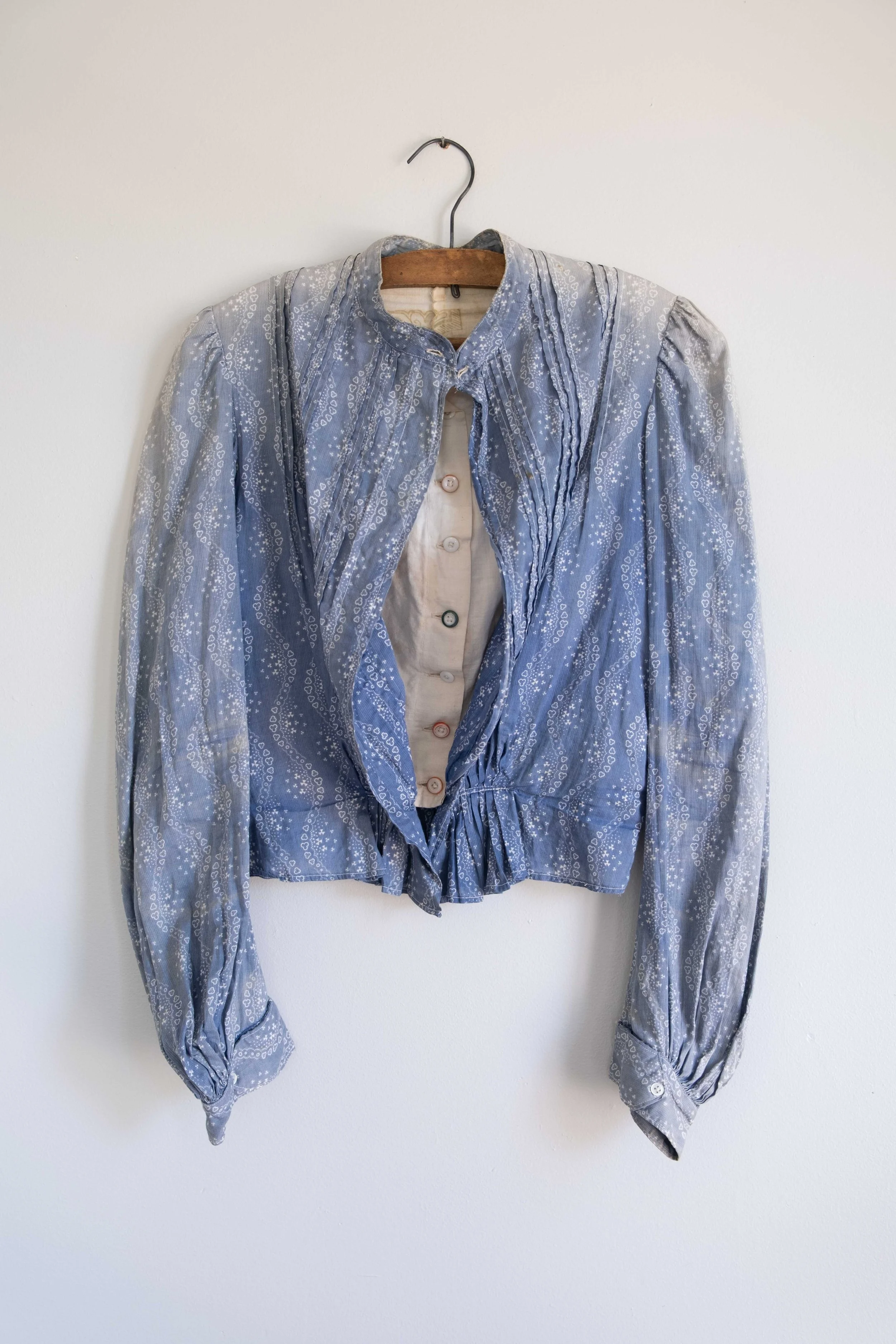 folkling-vintage-clothing-august-83.jpg