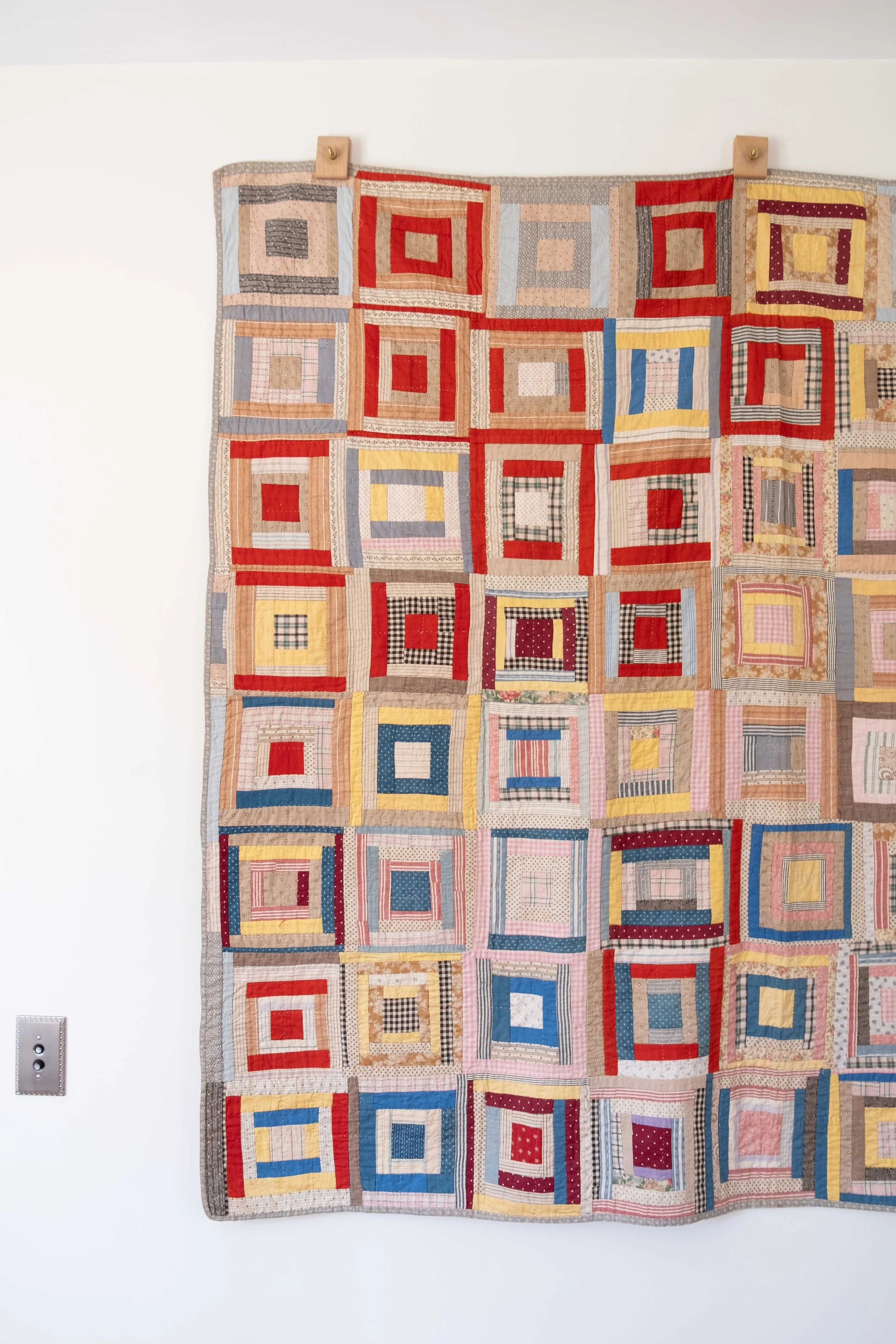 folkling-1890s-courthousesteps-quilt-3.jpg