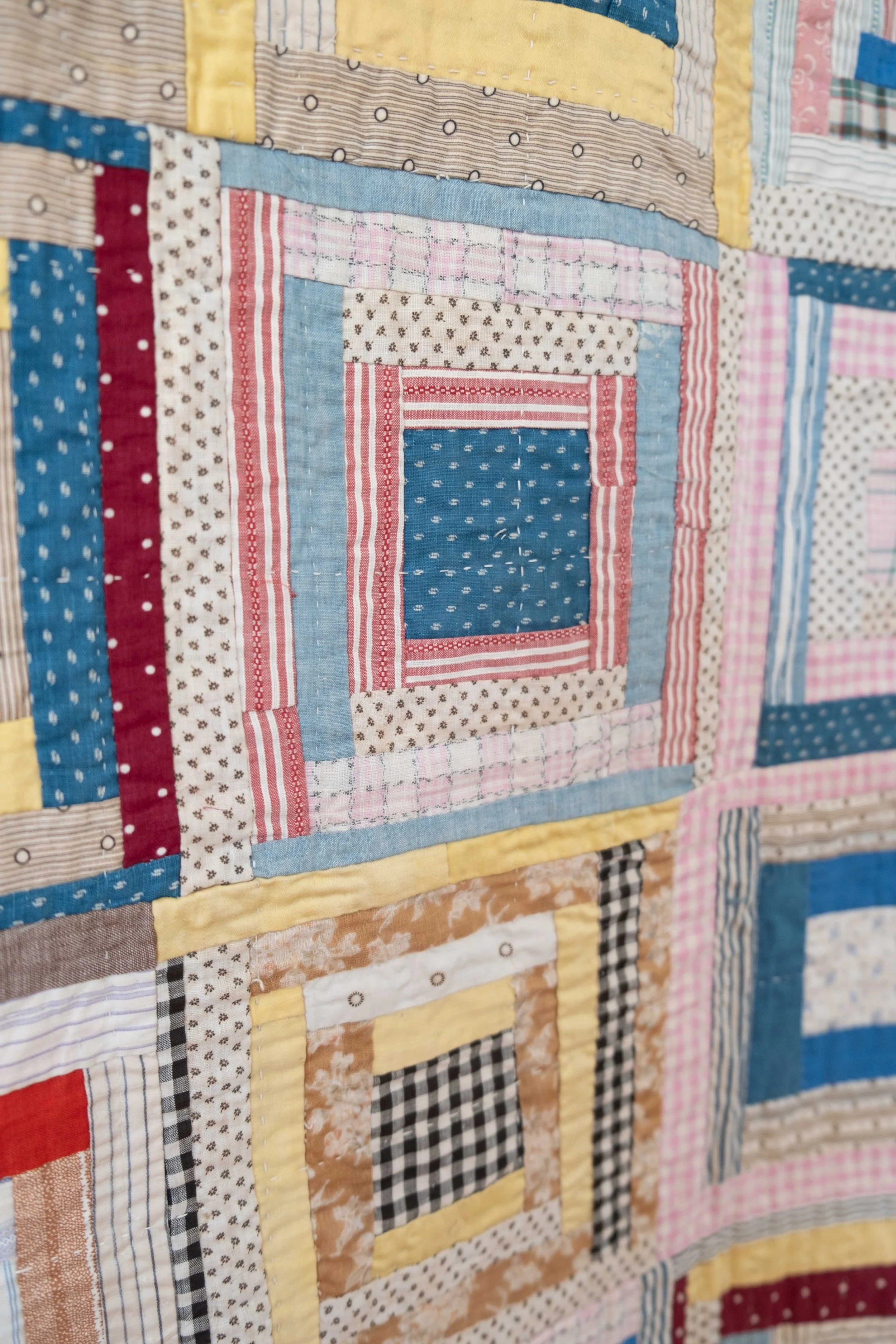 folkling-1890s-courthousesteps-quilt-9.jpg