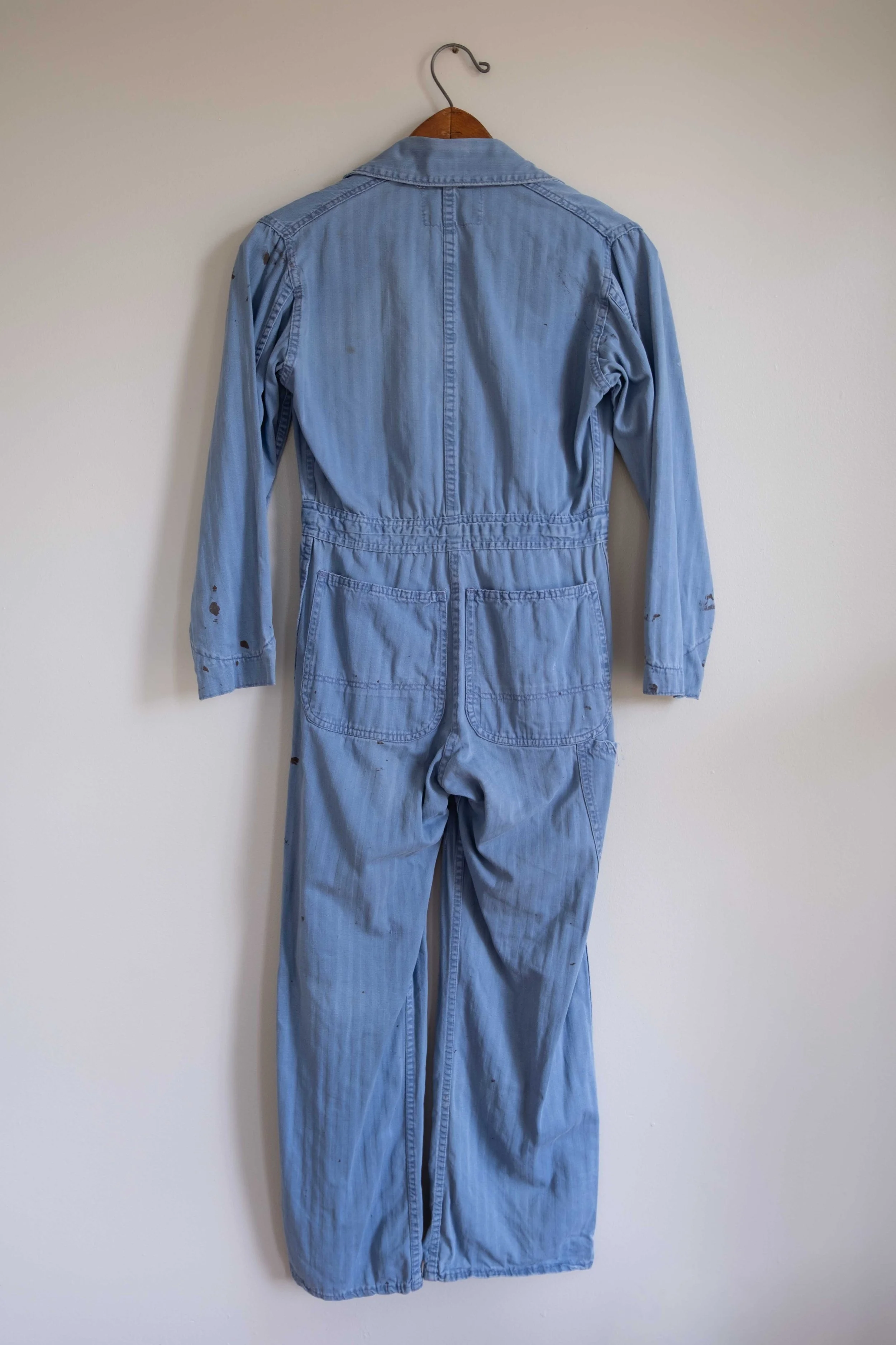 folkling-vintage-clothing-september-94.jpg