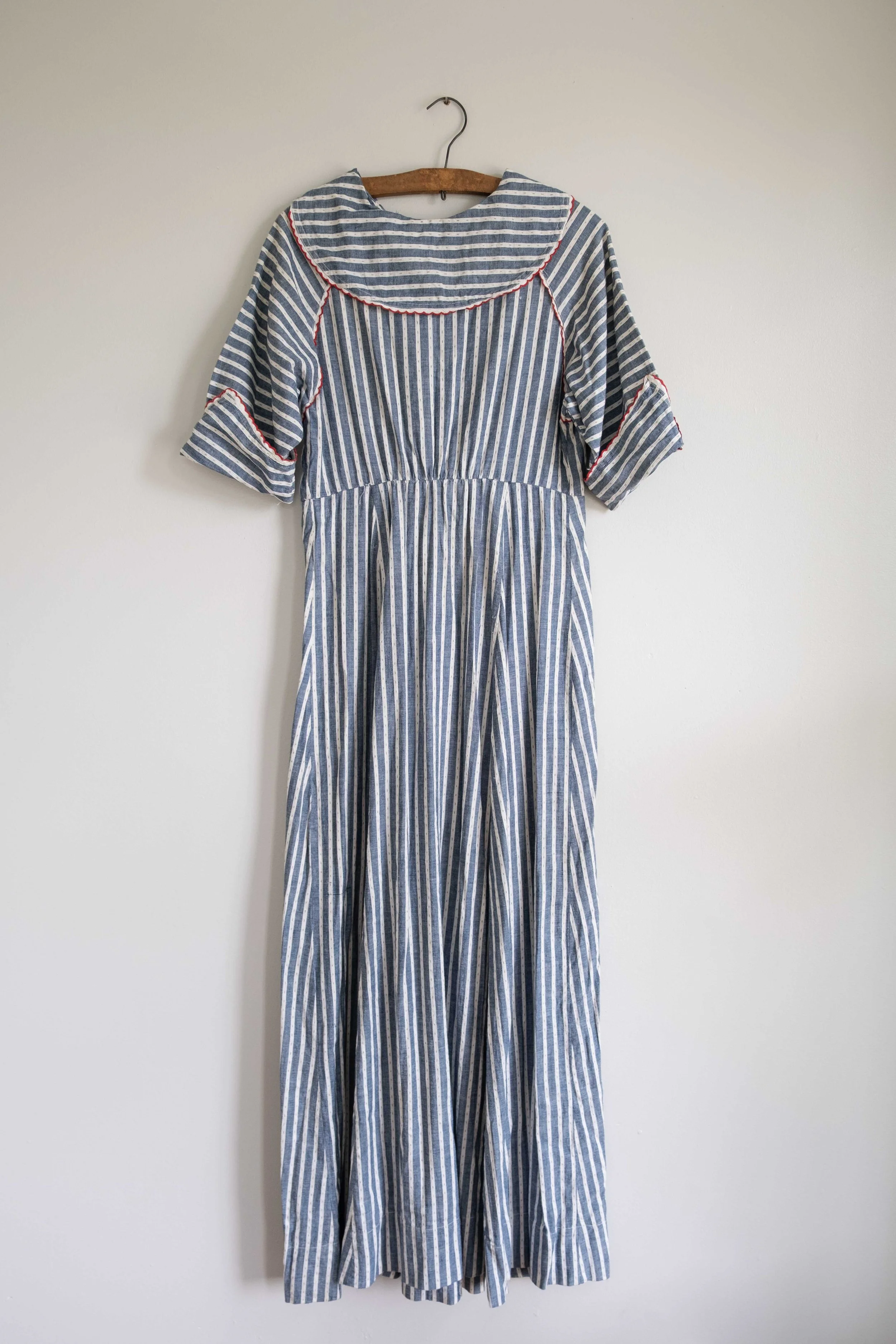 folkling-vintage-clothing-august-27.jpg