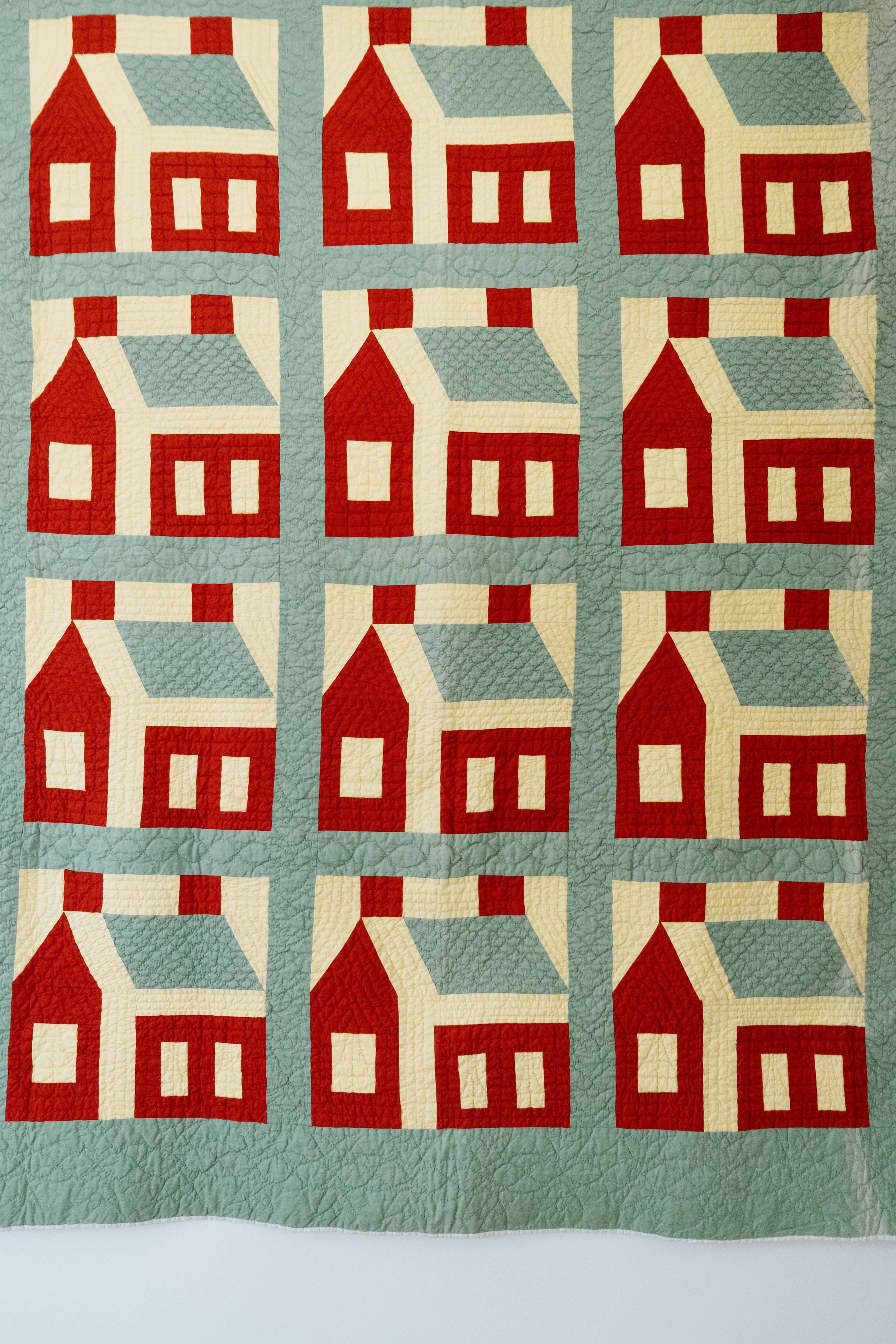folkling-schoolhouse-quilt-4.jpg