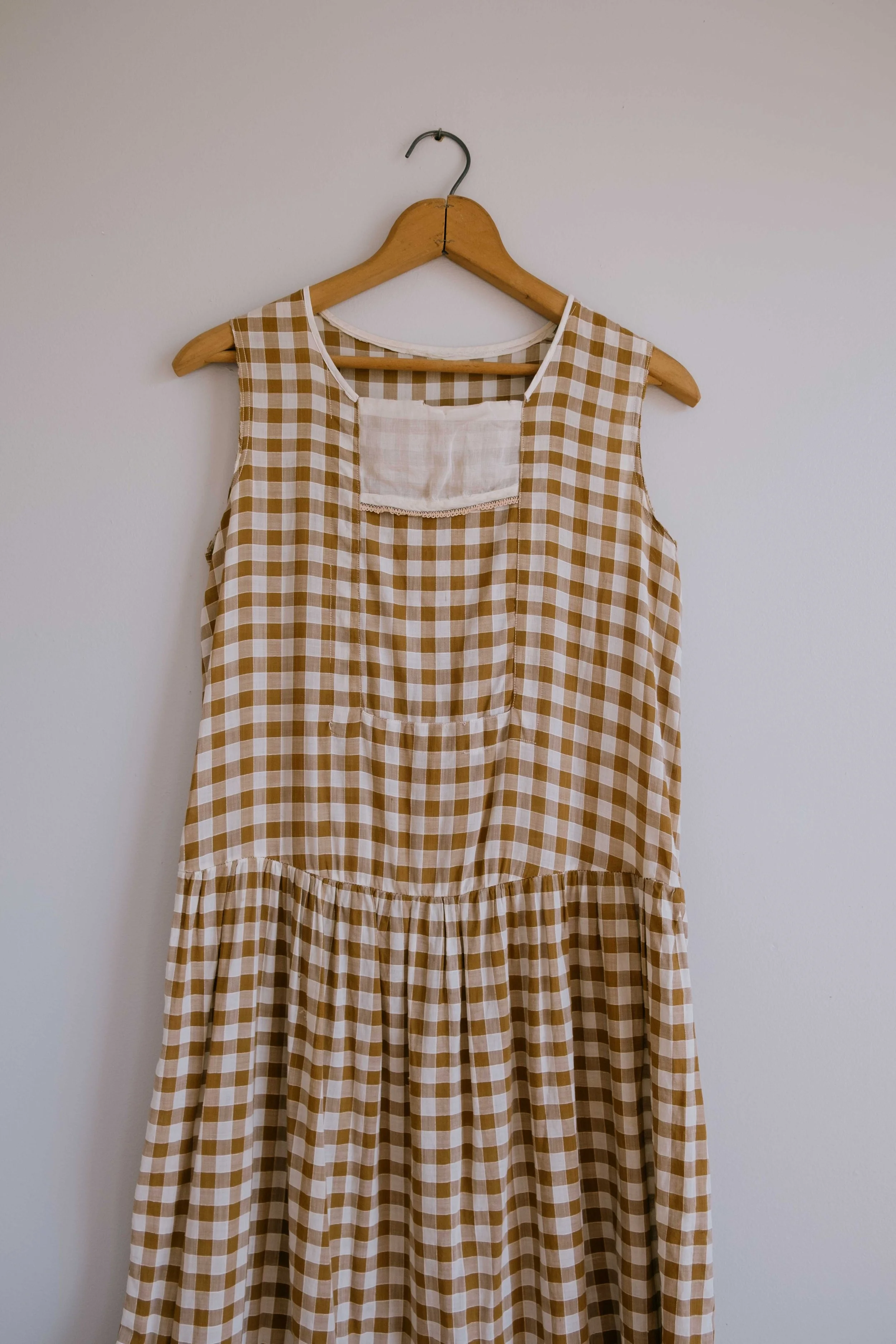 folkling-april-clothes-42.jpg