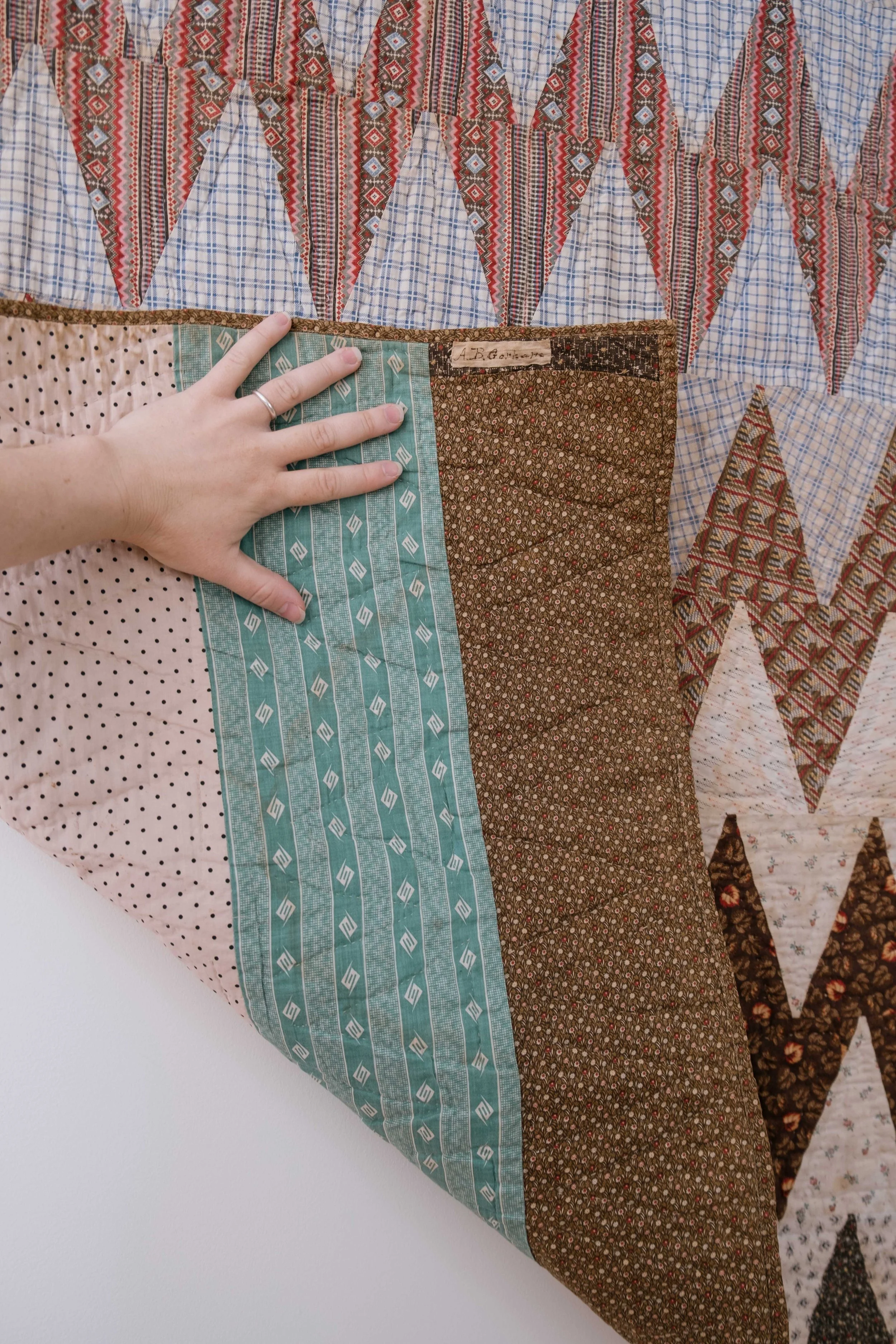folkling 1880s streak of lightning quilt-9.jpg