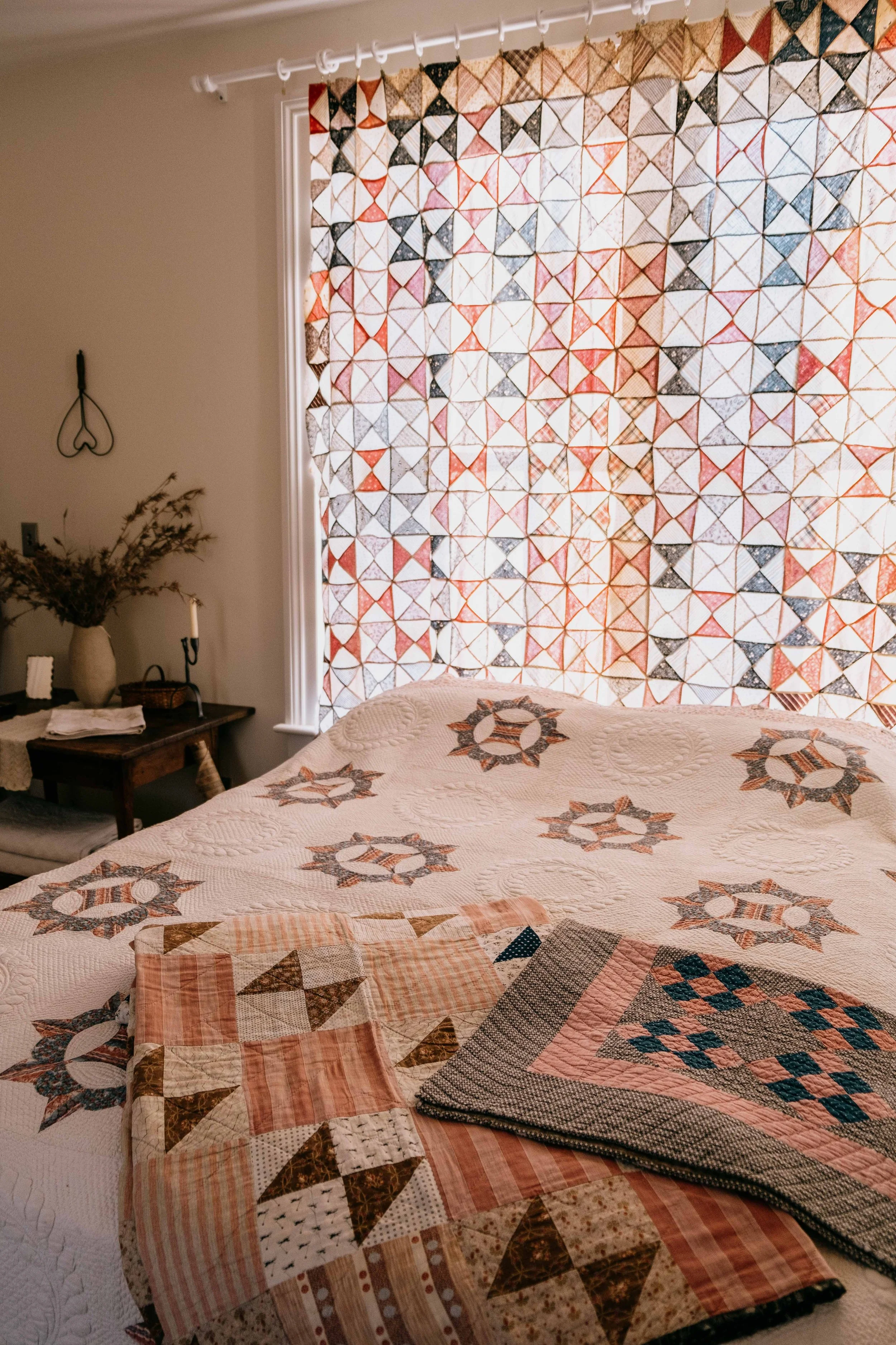 1825 Caesars Crown Chintz Quilt