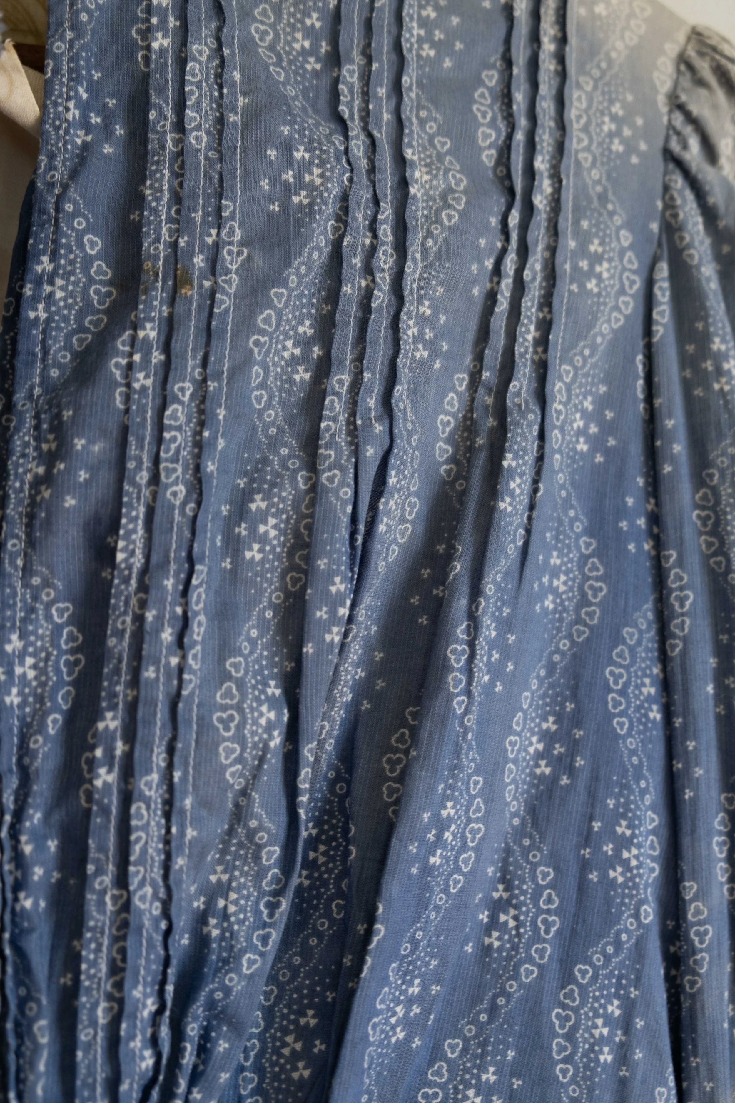 folkling-vintage-clothing-august-86.jpg
