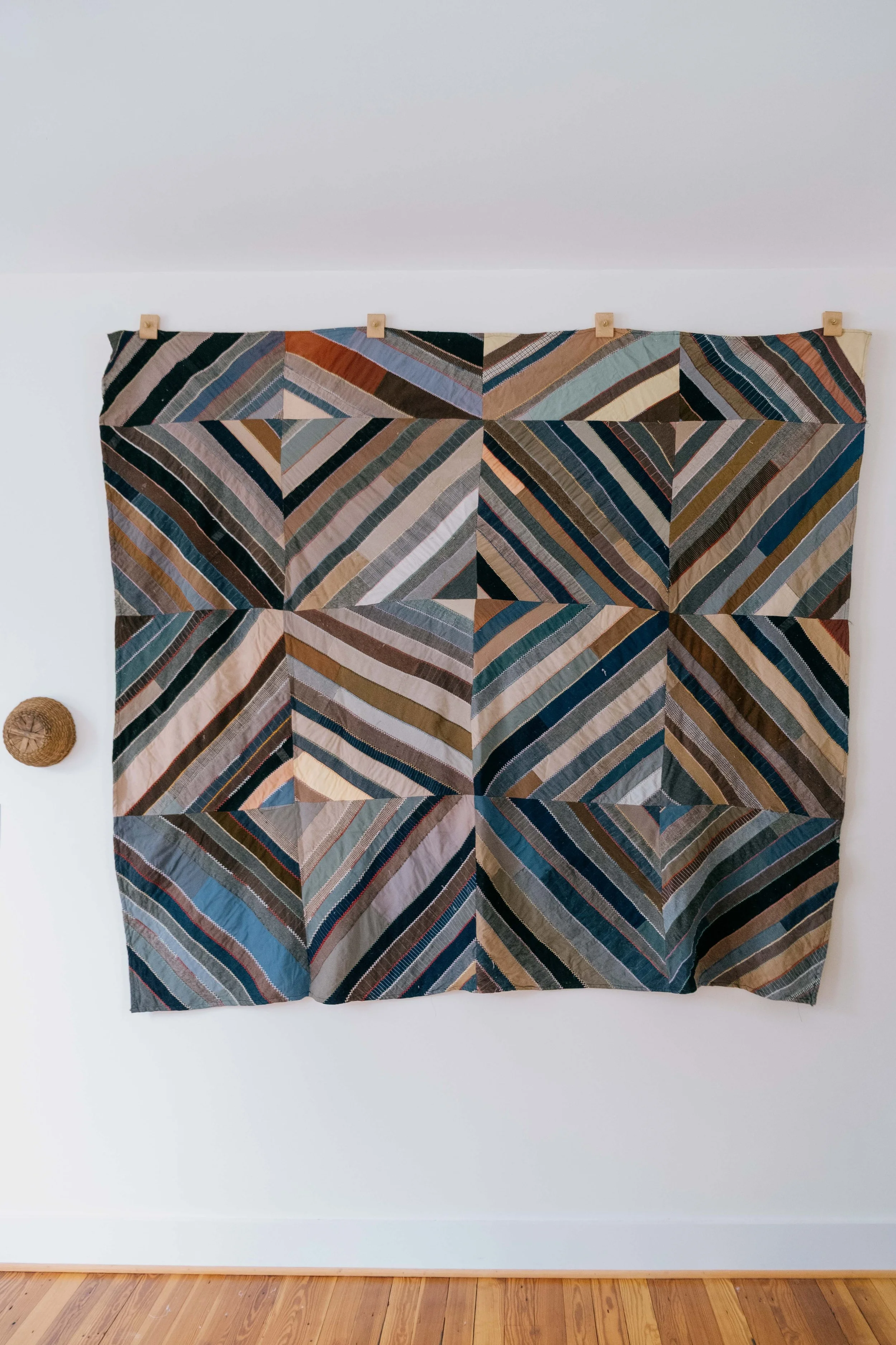 folkling-october-antique-quilt-collection-119.jpg