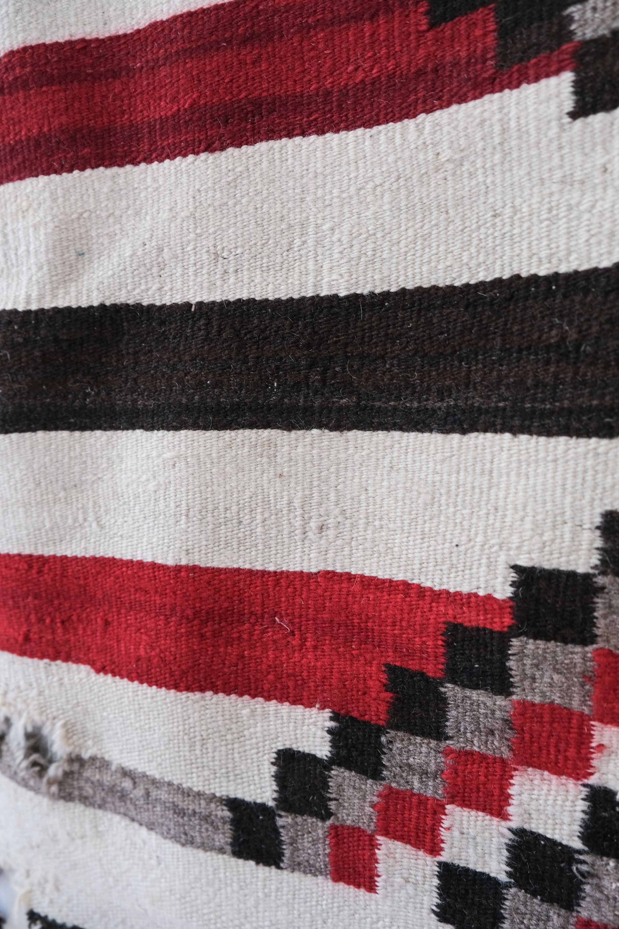 folkling-navajo-rugs-32.jpg