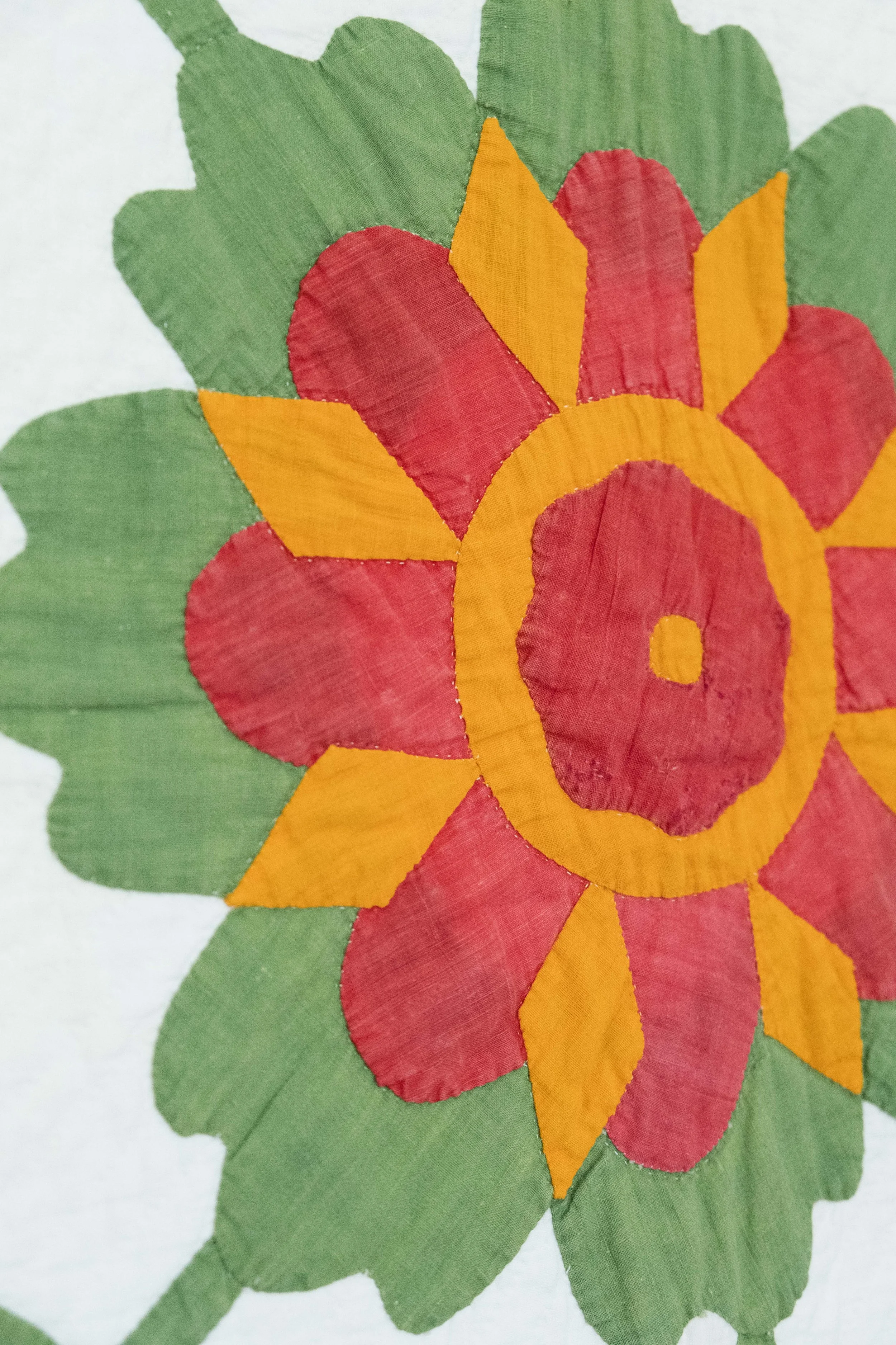 folkling-whig-rose-applique-quilt-4.jpg
