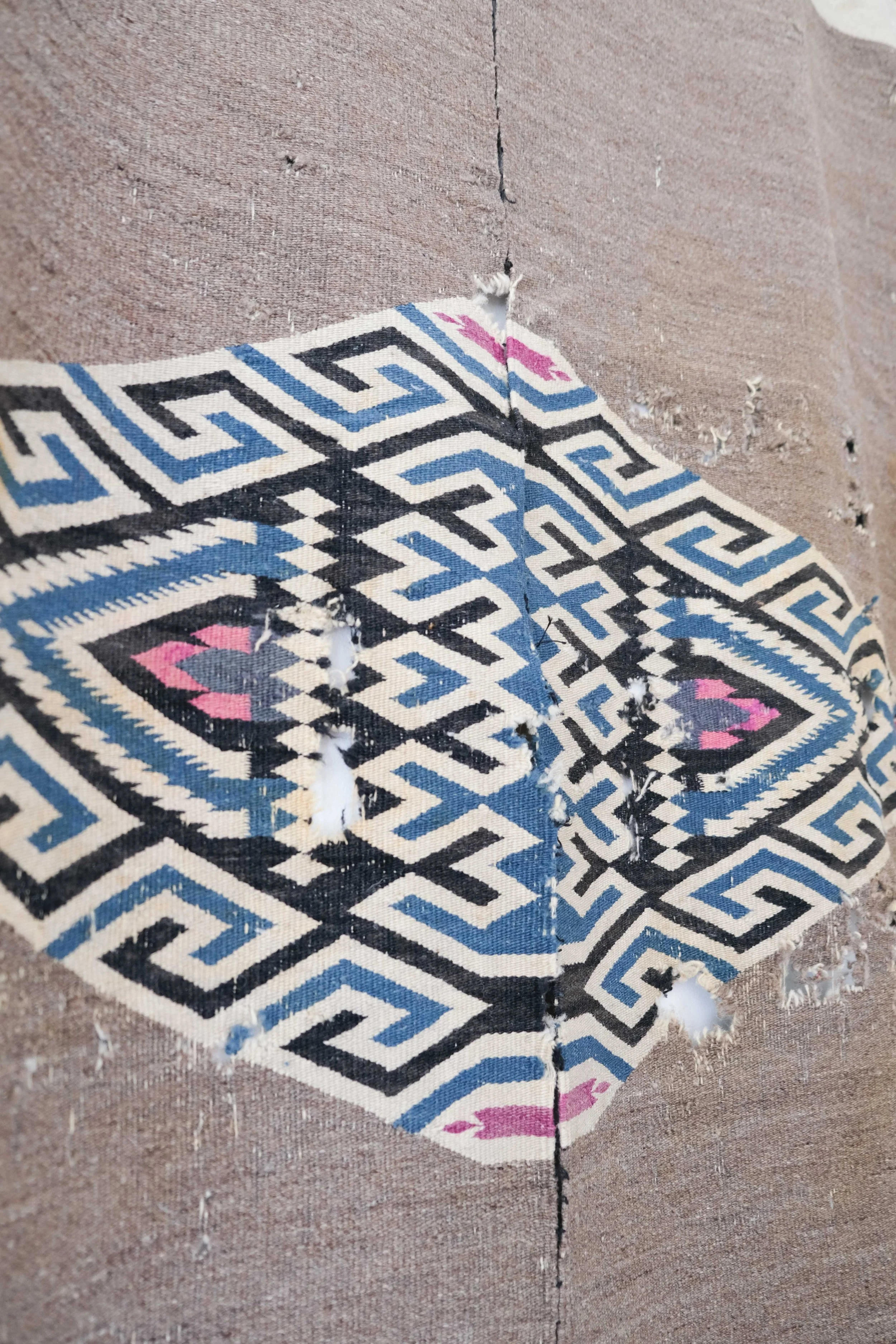 folkling-navajo-rugs-8.jpg