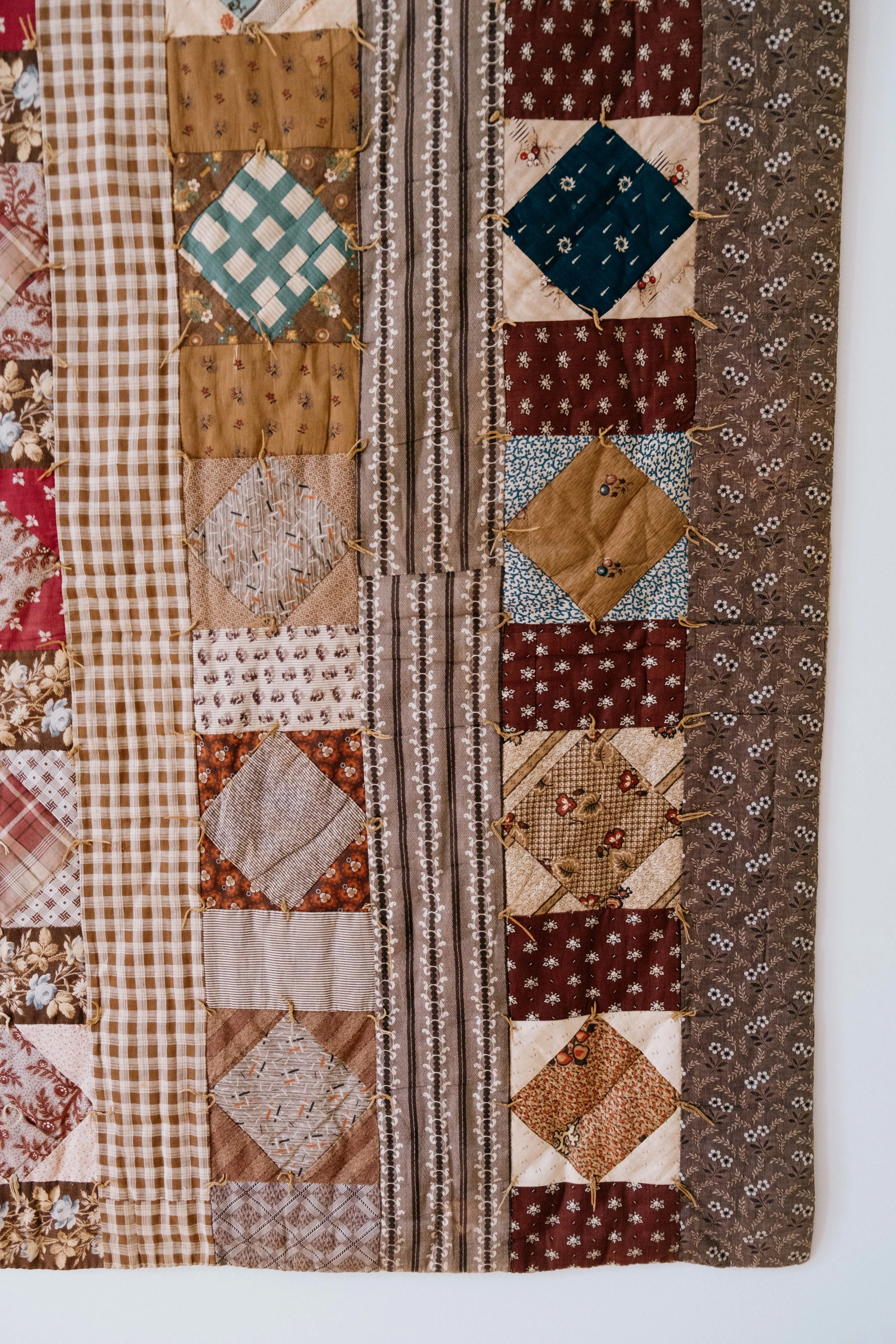 folkling-october-antique-quilt-collection-137.jpg
