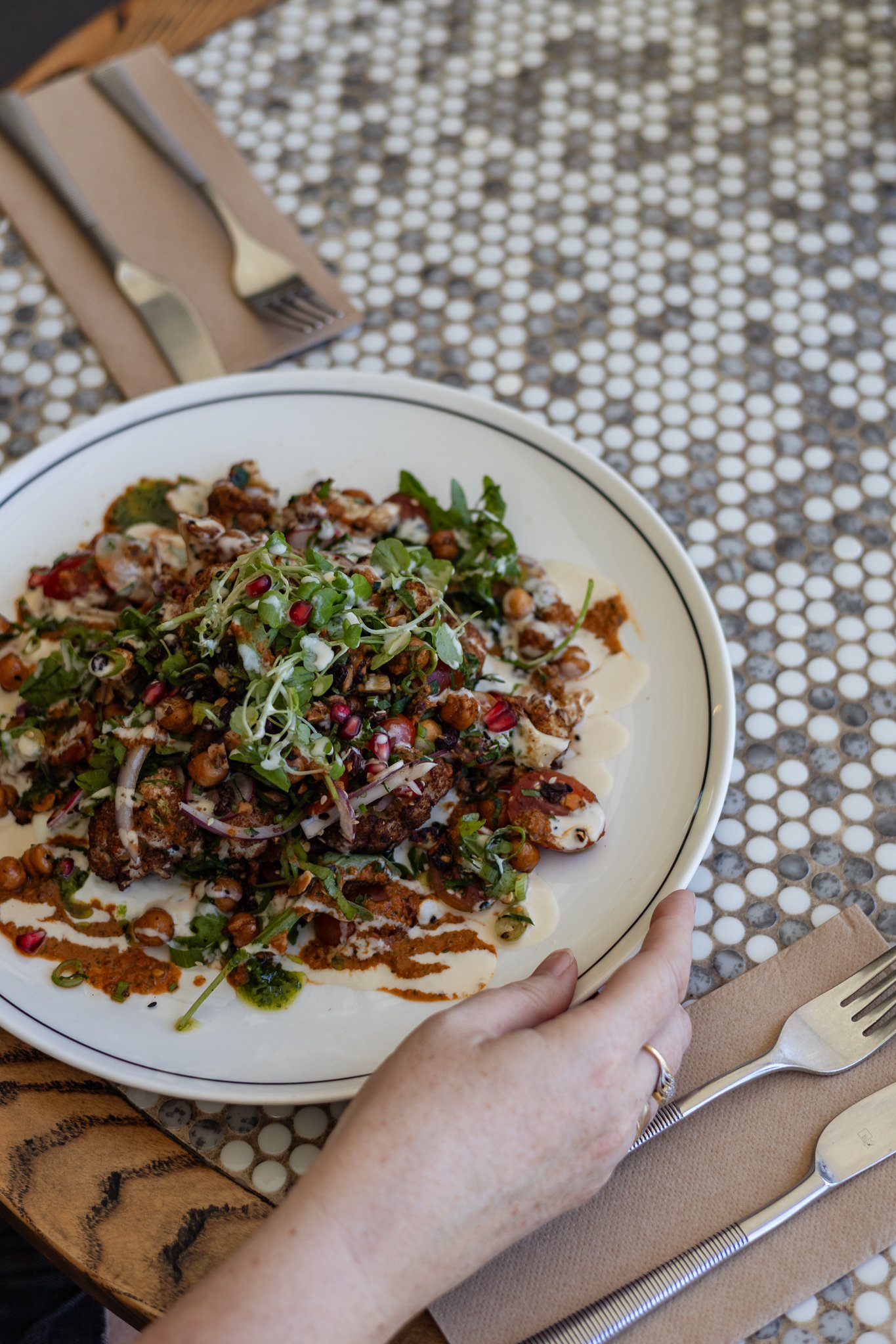 Fresh Summer Dining Where to Enjoy Lunch Specials on the Coast