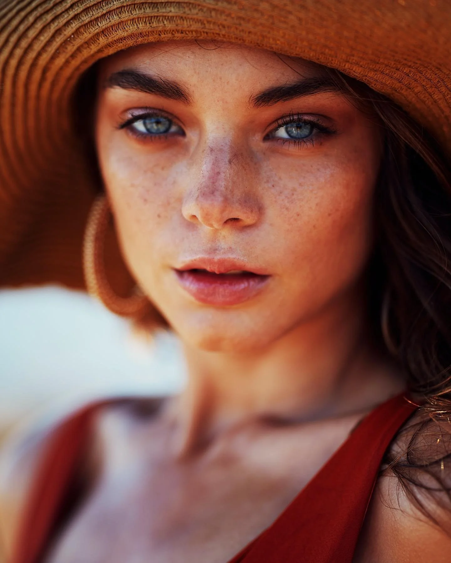 While we can all agree that a healthy dose of sunshine can be amazing for us, we can also agree that no one wants sun damaged skin! Don&rsquo;t forget to protect your skin beauties!
Image Skin has you covered when it comes to a daily SPF Moisturiser.