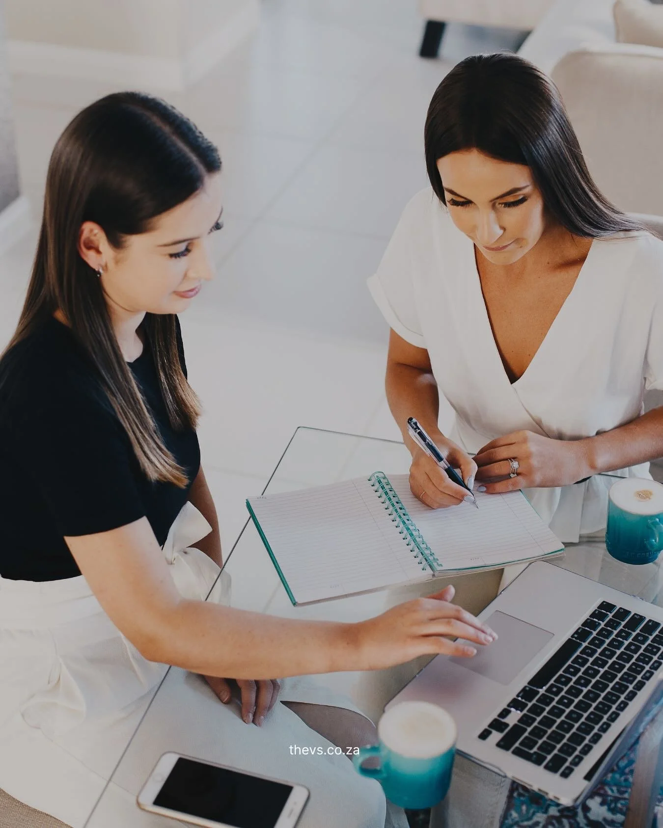 Still wondering what happens when you join the VA Business Builder Blueprint? 👀

Inside the Blueprint, we walk you through exactly how to build your virtual assistant business from scratch, even if you&rsquo;ve never freelanced a day in your life.

