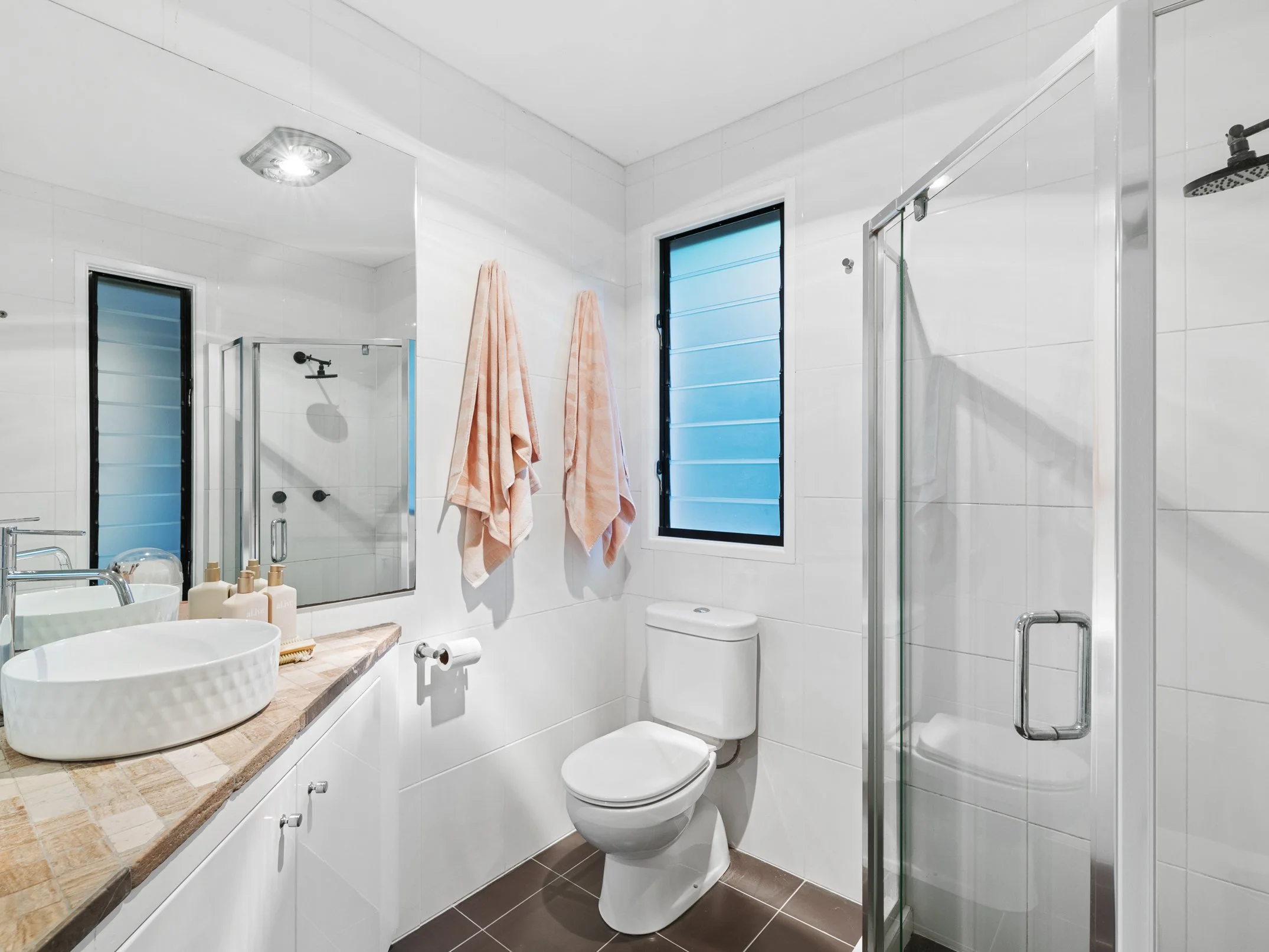 25 Love Street, Holland Park — Shane Hicks