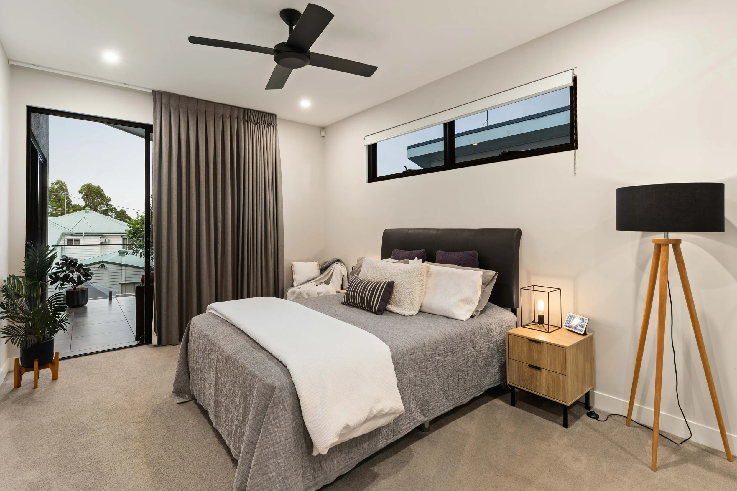 Road, Camp Hill [Internet]07.jpg