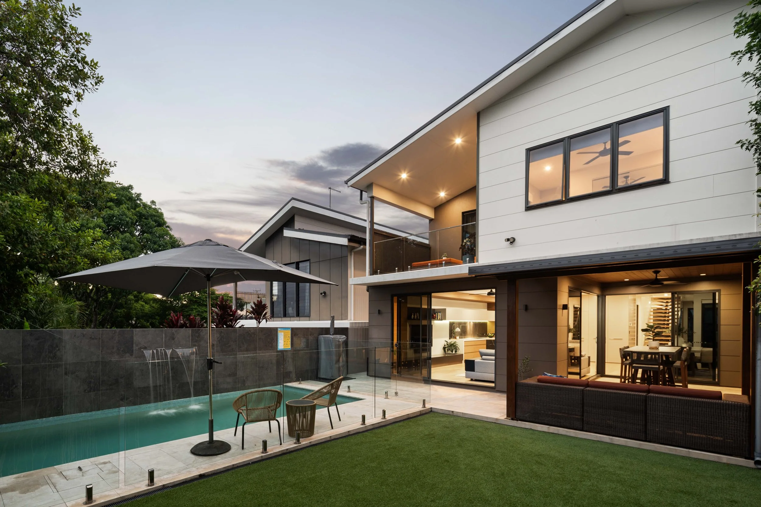 Road, Camp Hill [Internet]22.jpg