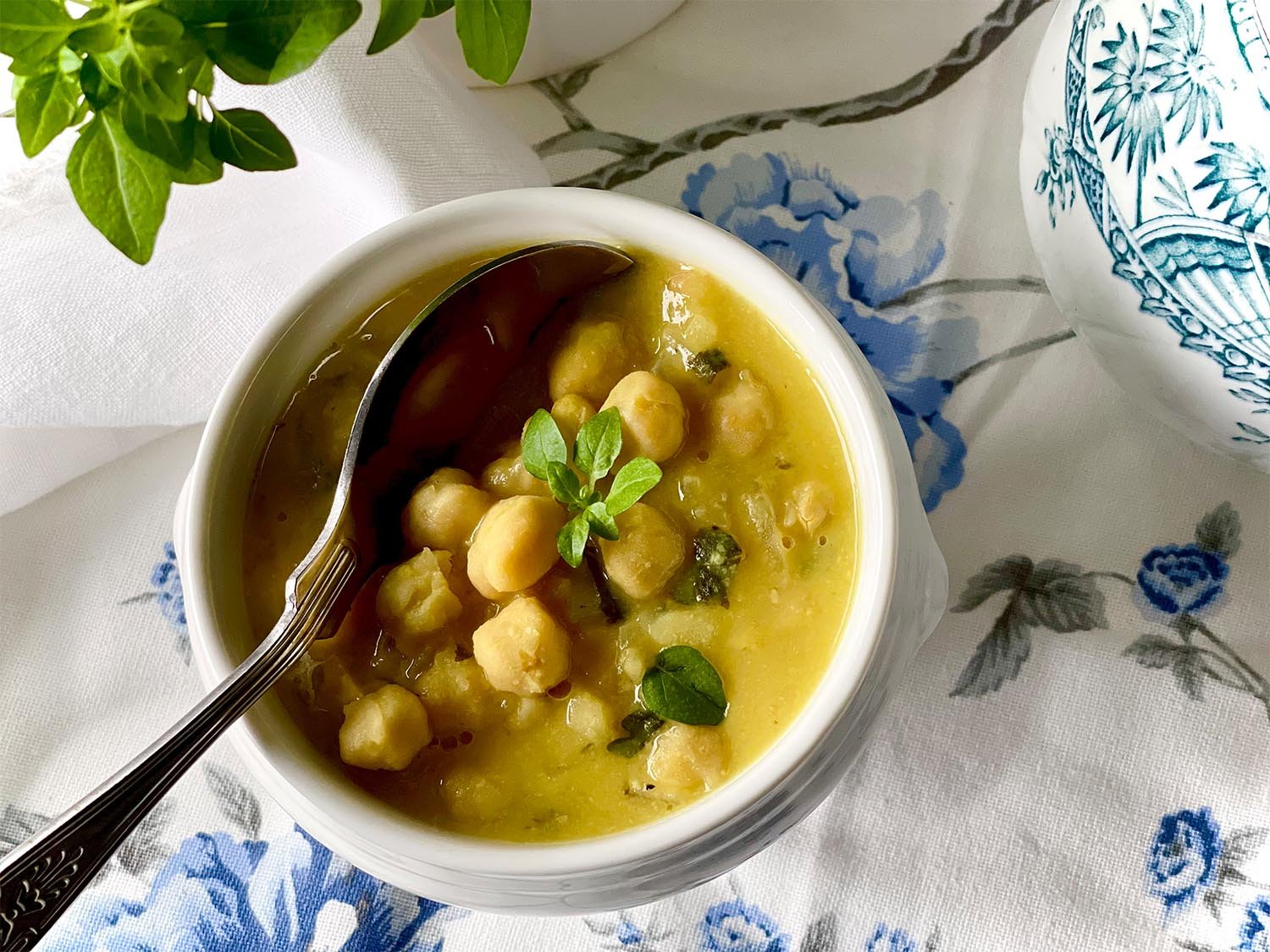 chickpea-soup-recipe_0000_image_1.jpg