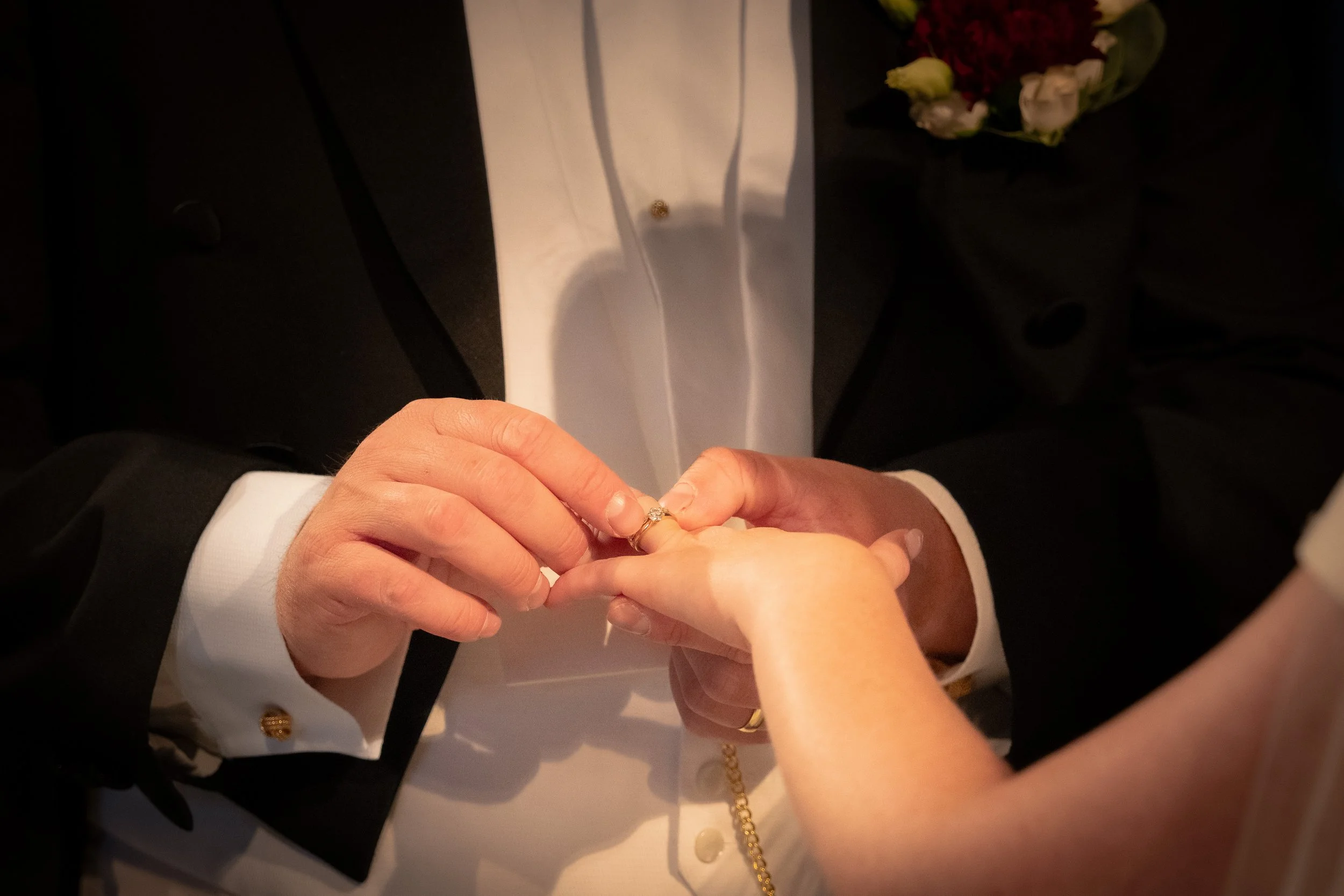 Alba Ahlander_OlsmalmWedding_72ppi-05922.jpg