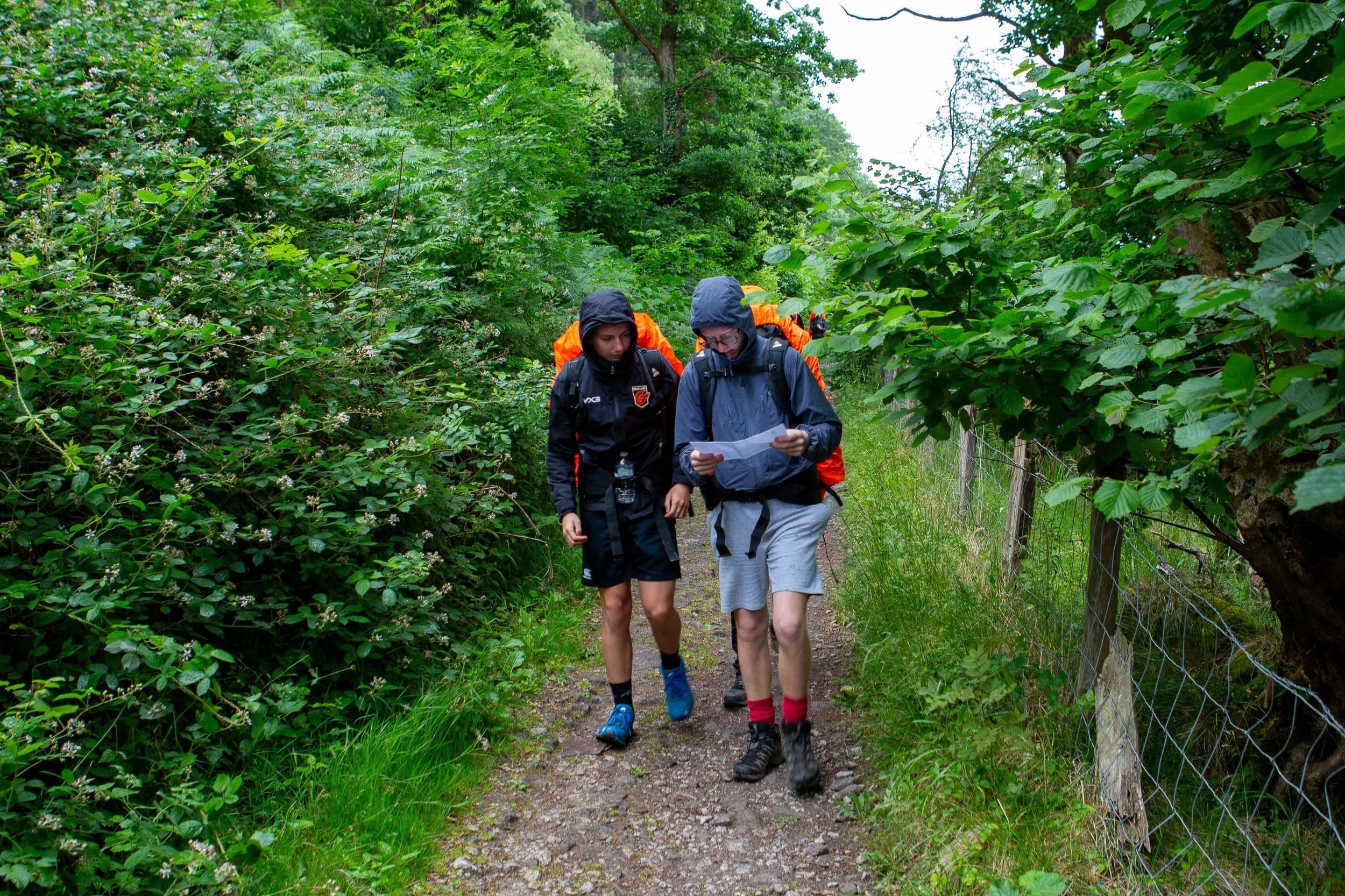 DofE+with+schools+at+Park+Bryn+Bach+Map+reading.jpg