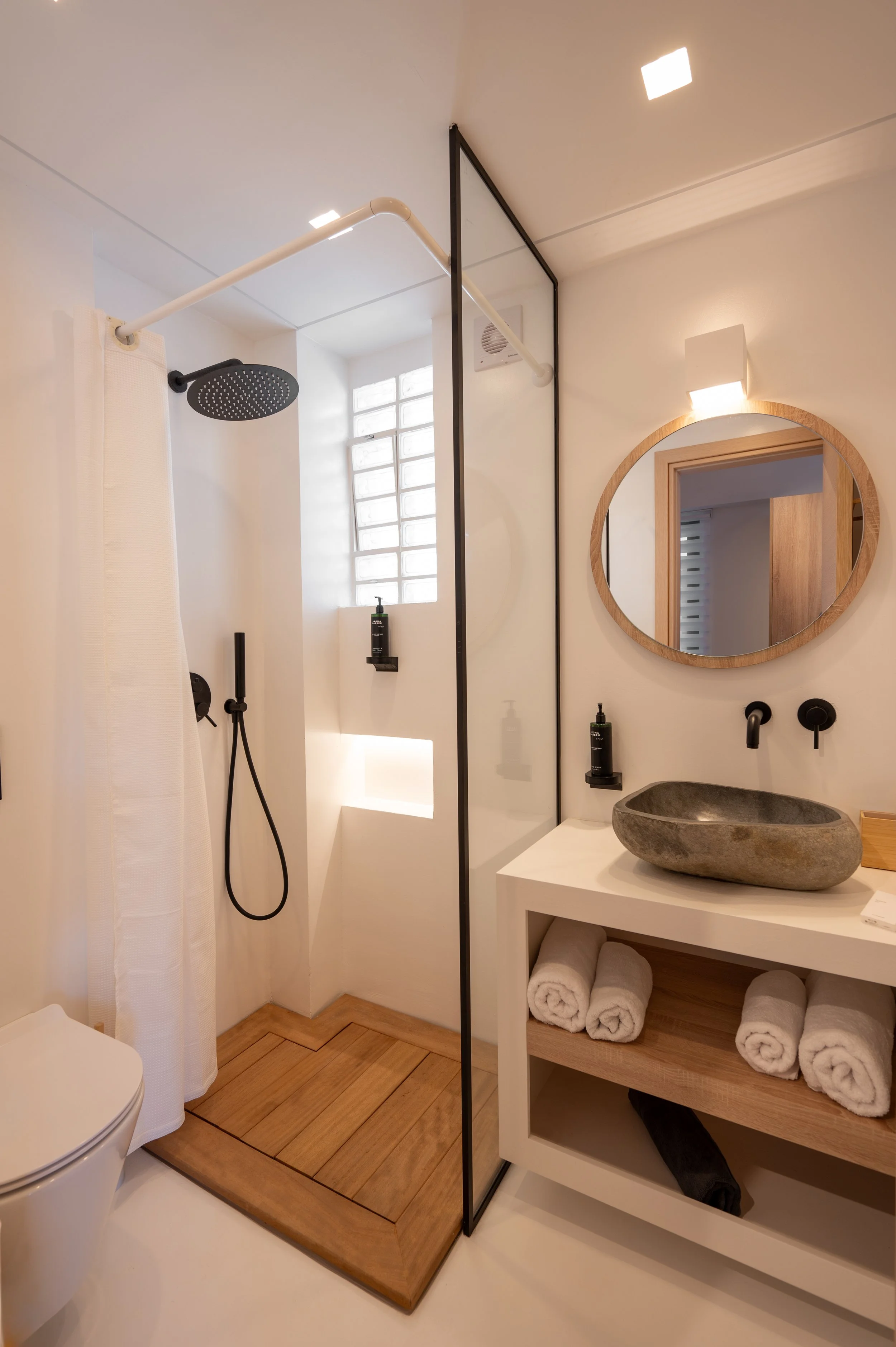 lighthouse-15.jpg (Copy)