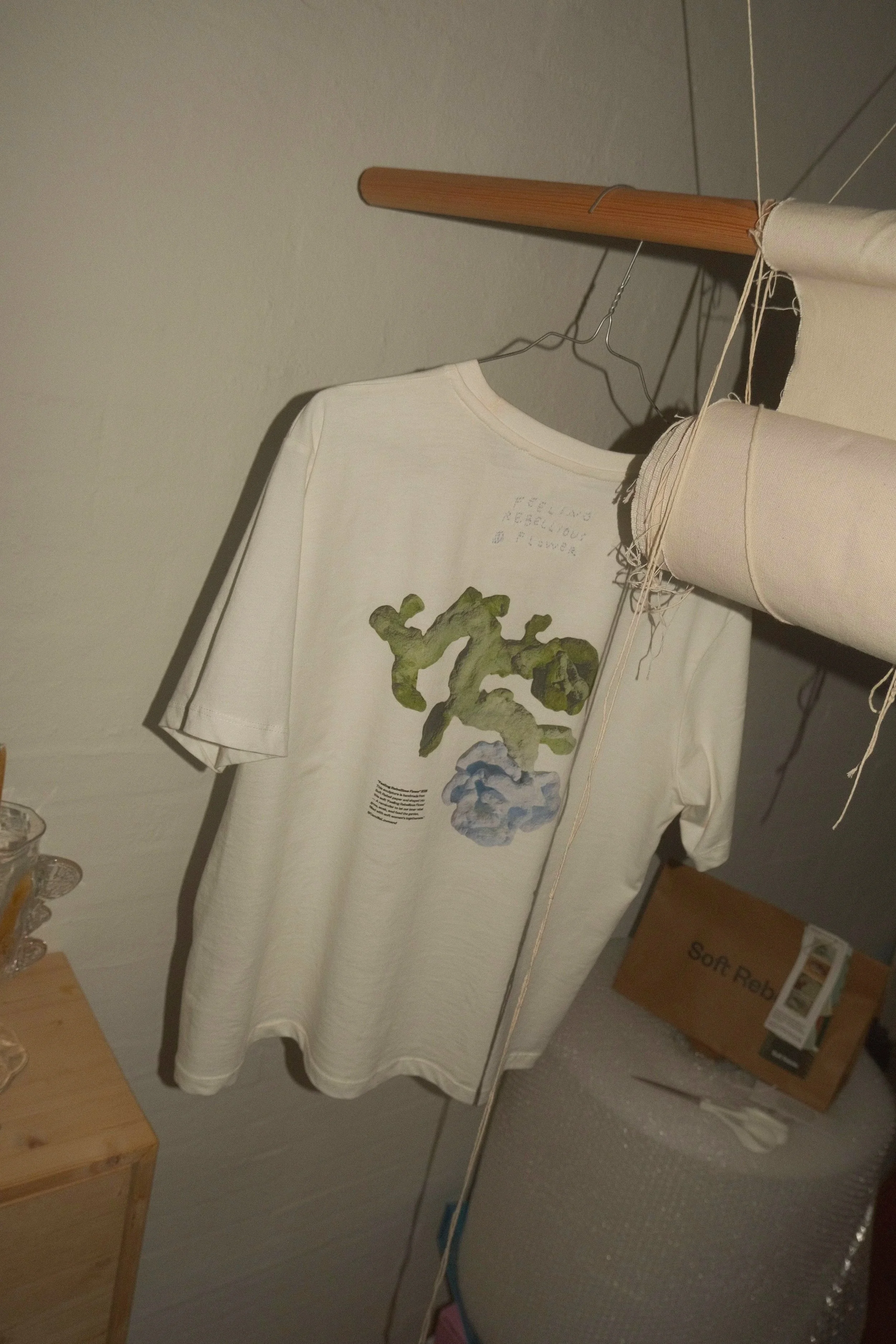 Limited Sculpture Tee w. Soft Rebels