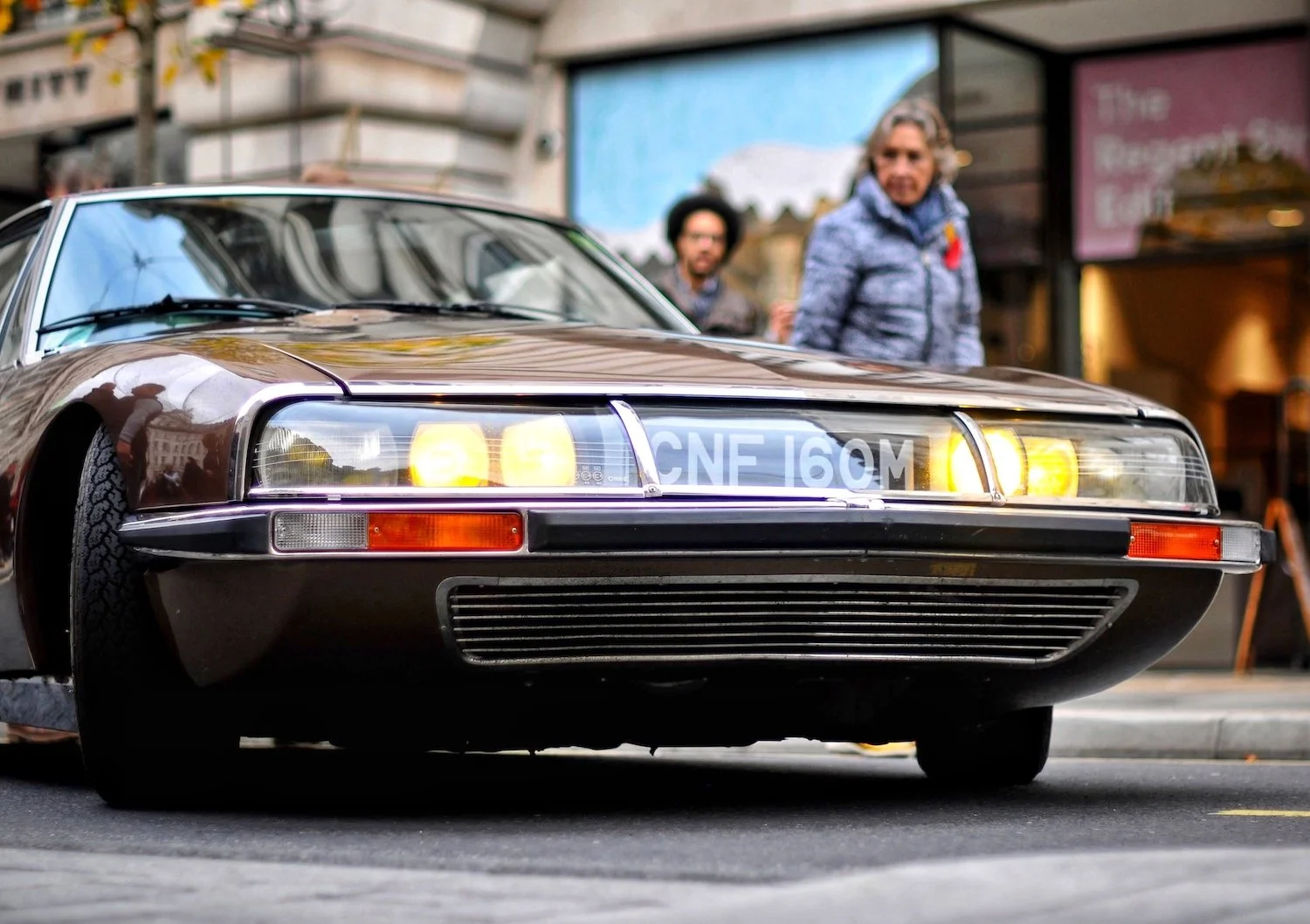 1974 SM IE. Brun Scarabée AC 427