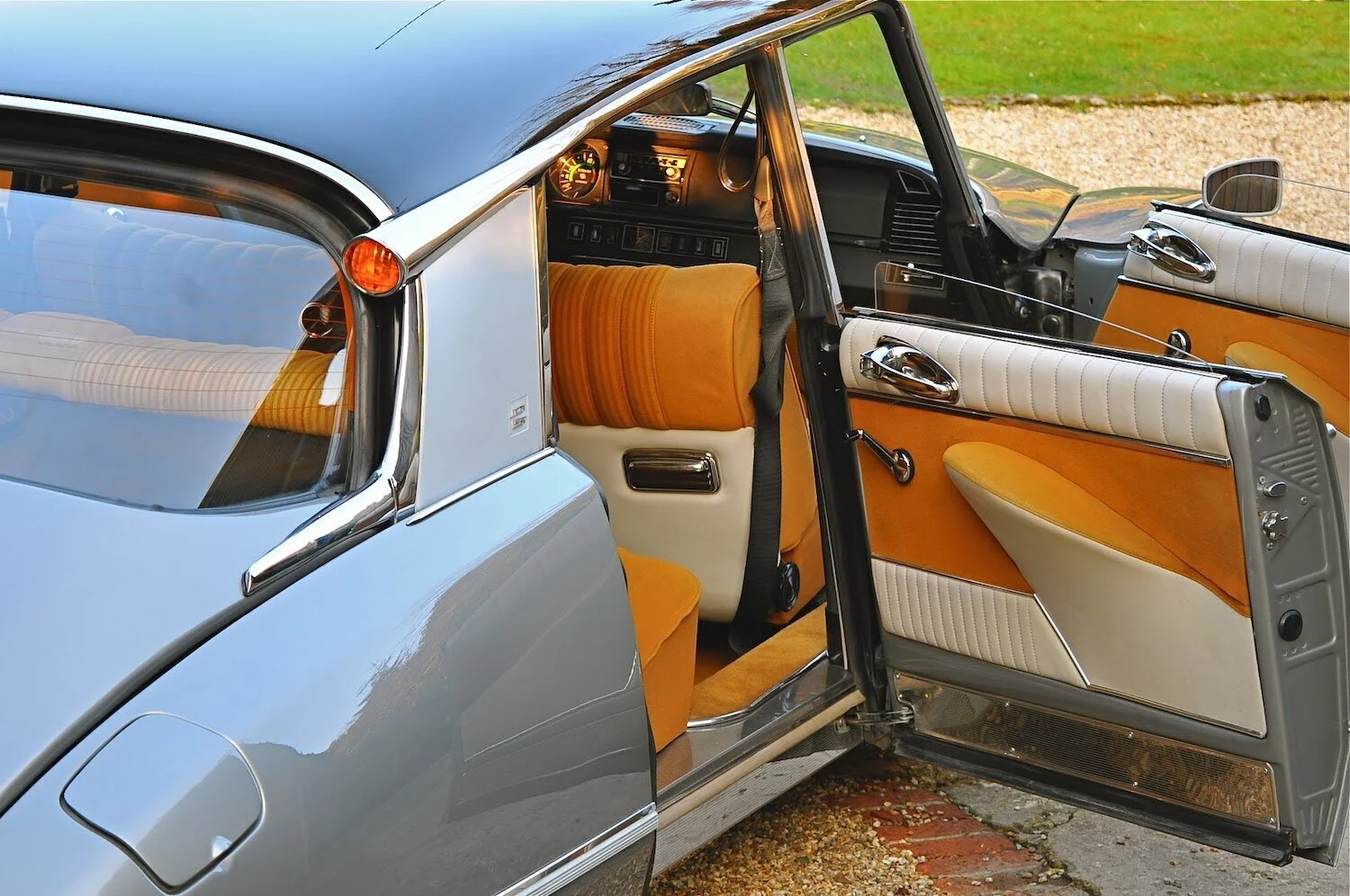 1971 DS 21 Pallas IE BVH. Gris Nacré AC 095