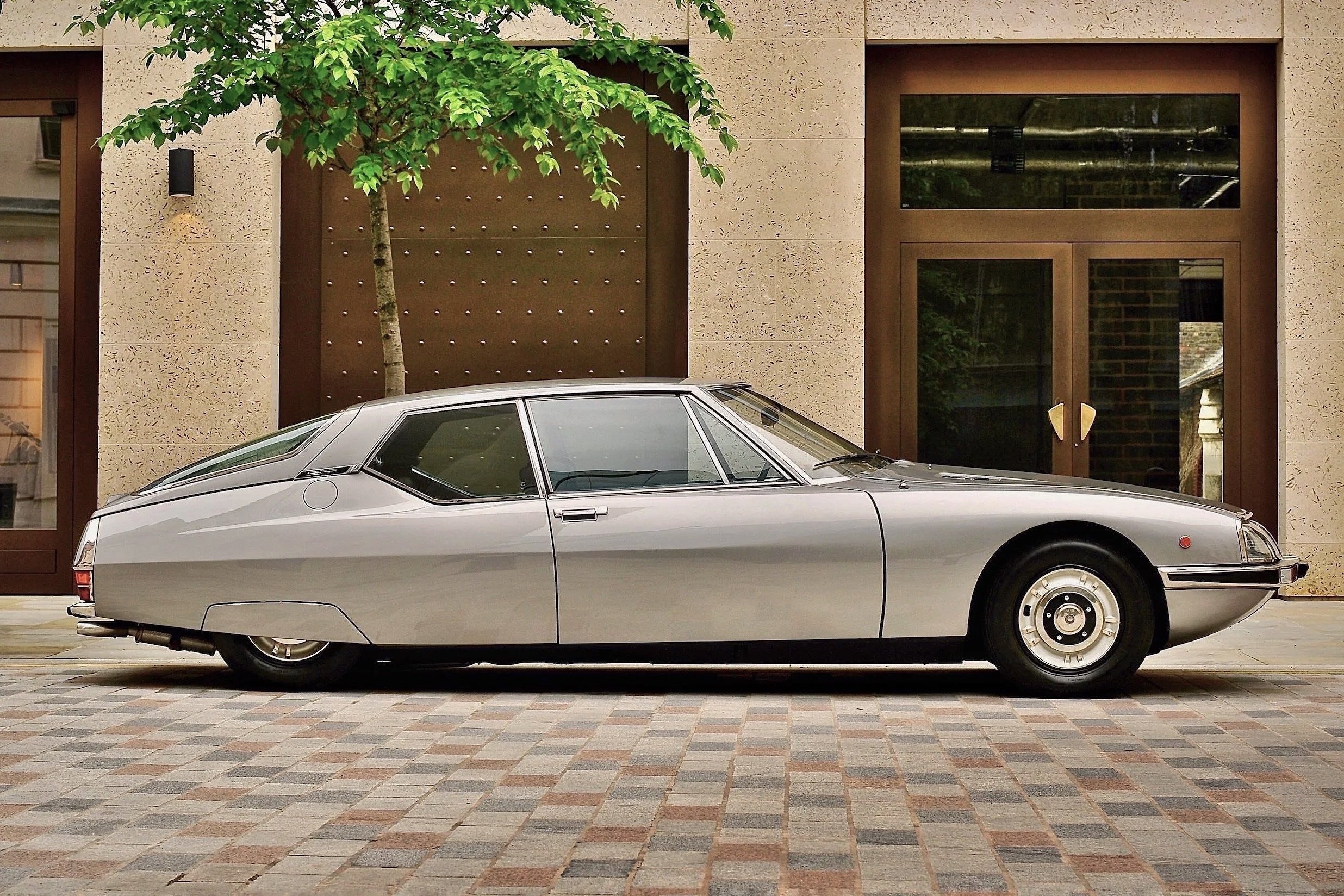 Citroen SM in London