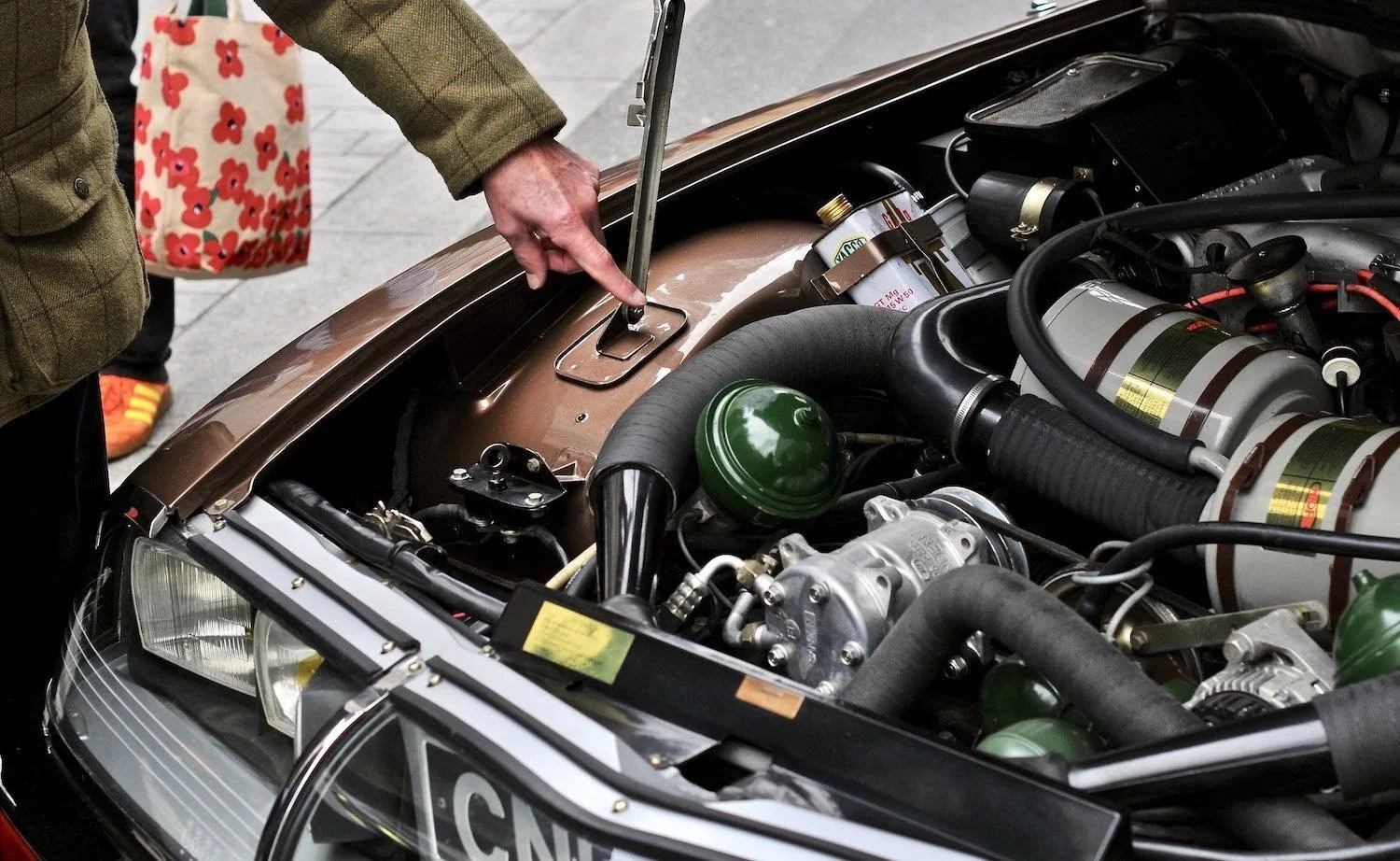 1974 SM IE. Brun Scarabée AC 427. Regent Street.