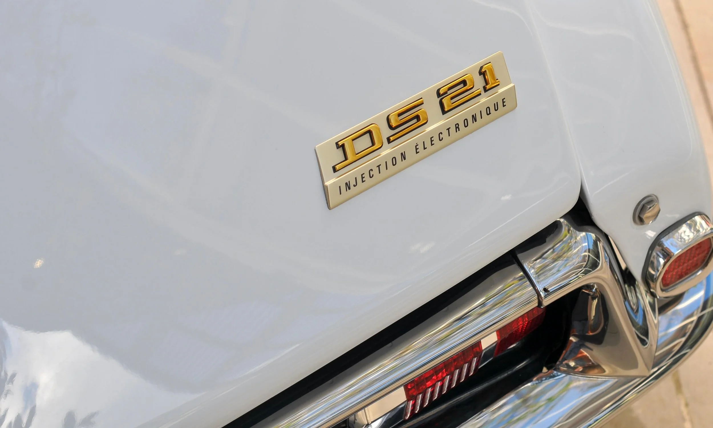 1970 DS 21 Pallas IE BVH. Blanc Cygne AC 093