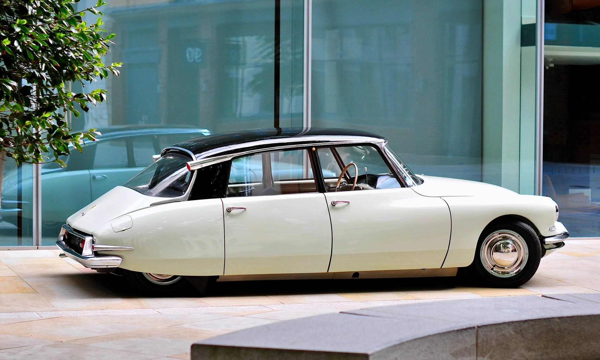 First Series Citroen DS 19 in London 