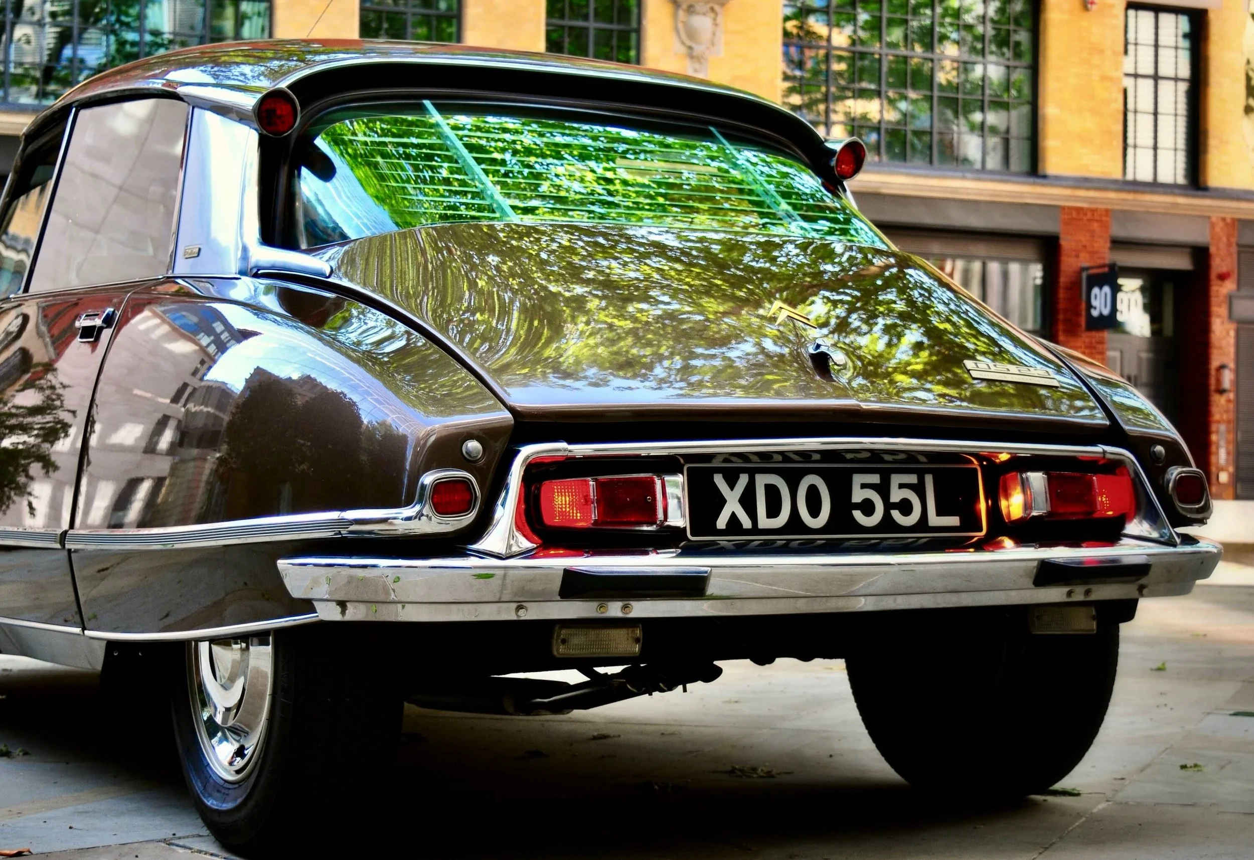 1973 DS 23 Slough