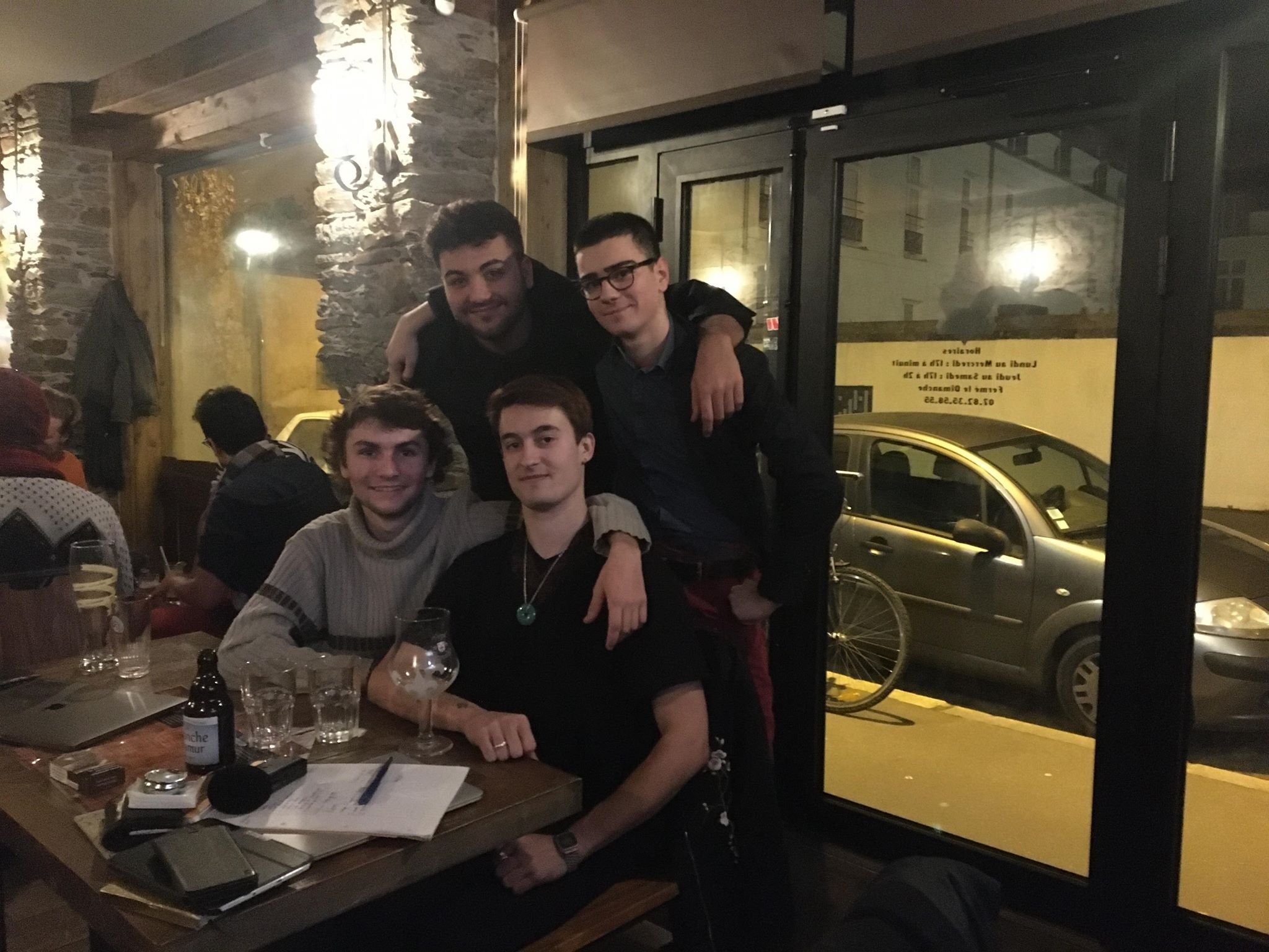 Elias Jabbari, Paul-Darius Teymouri, Marc Baudet et Pierrot Boureau à la Forge le 9 mars 2020 lors de l’assemblée générale constitutive de l’association La Ration.