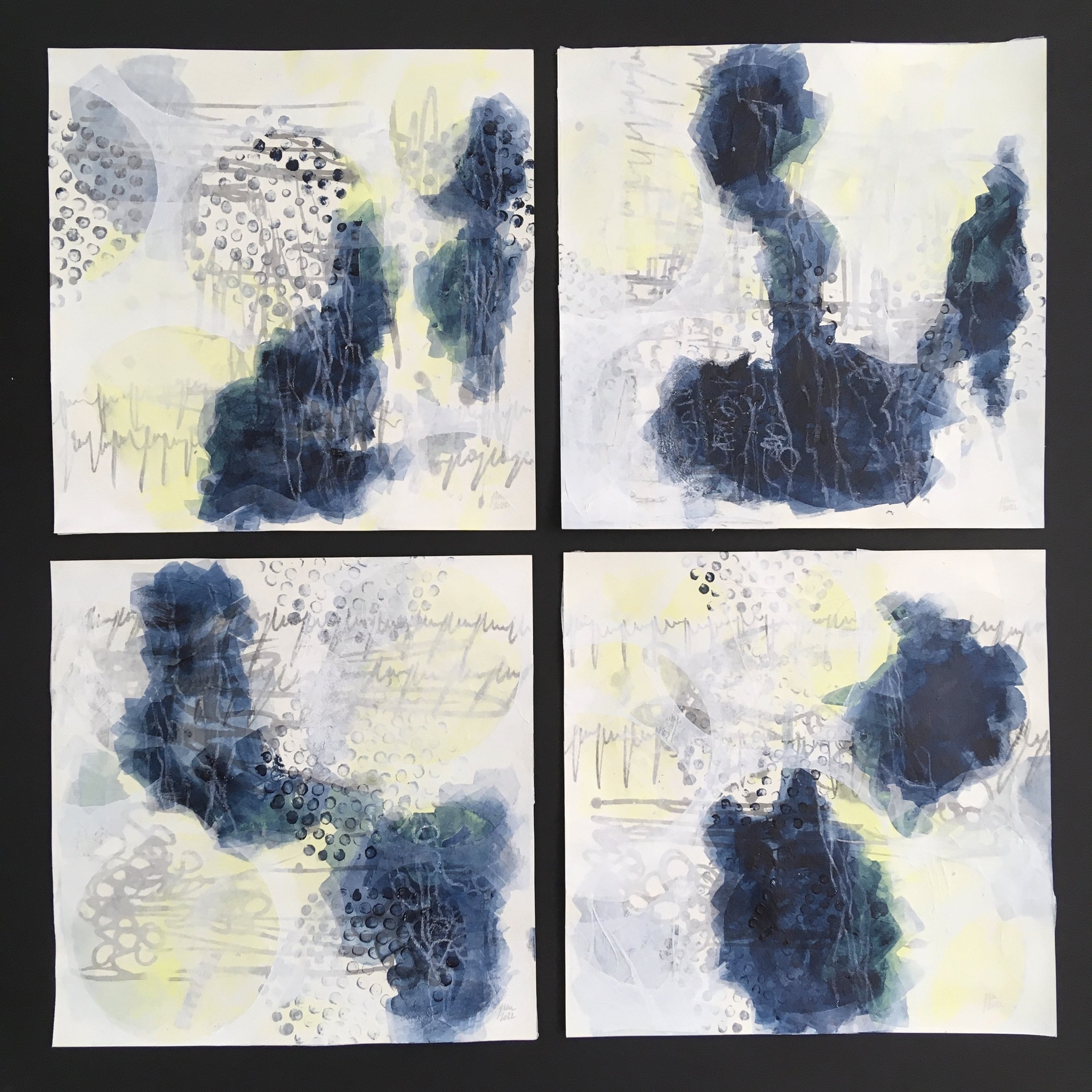Nebelige Komposition mit Preußischblau (vierteilig)