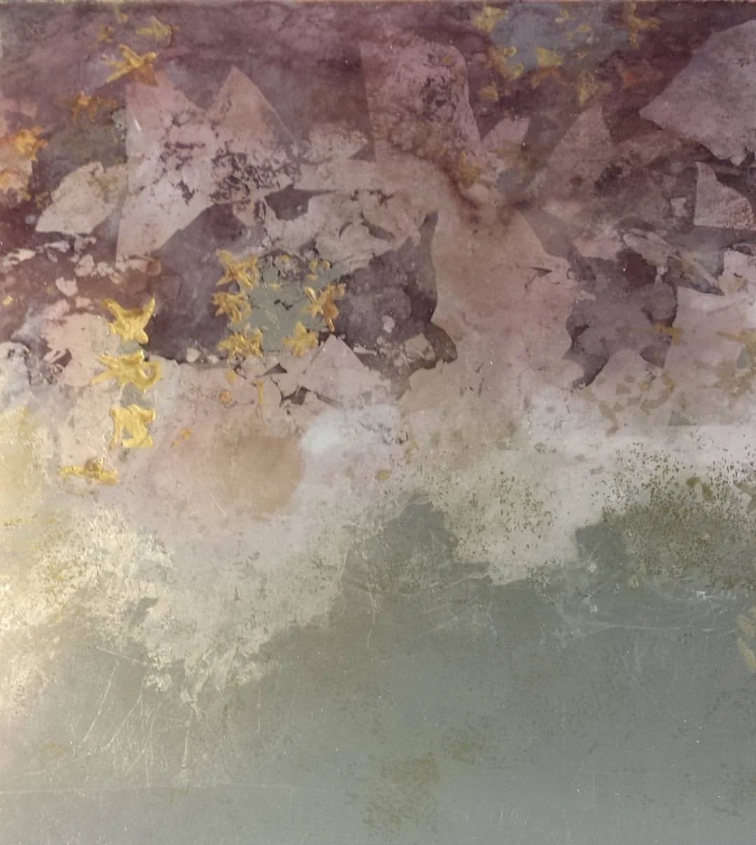 Bespoke Furniture Finishes - Verre Eglomise - Hand Painted Glass with Gold Leaf