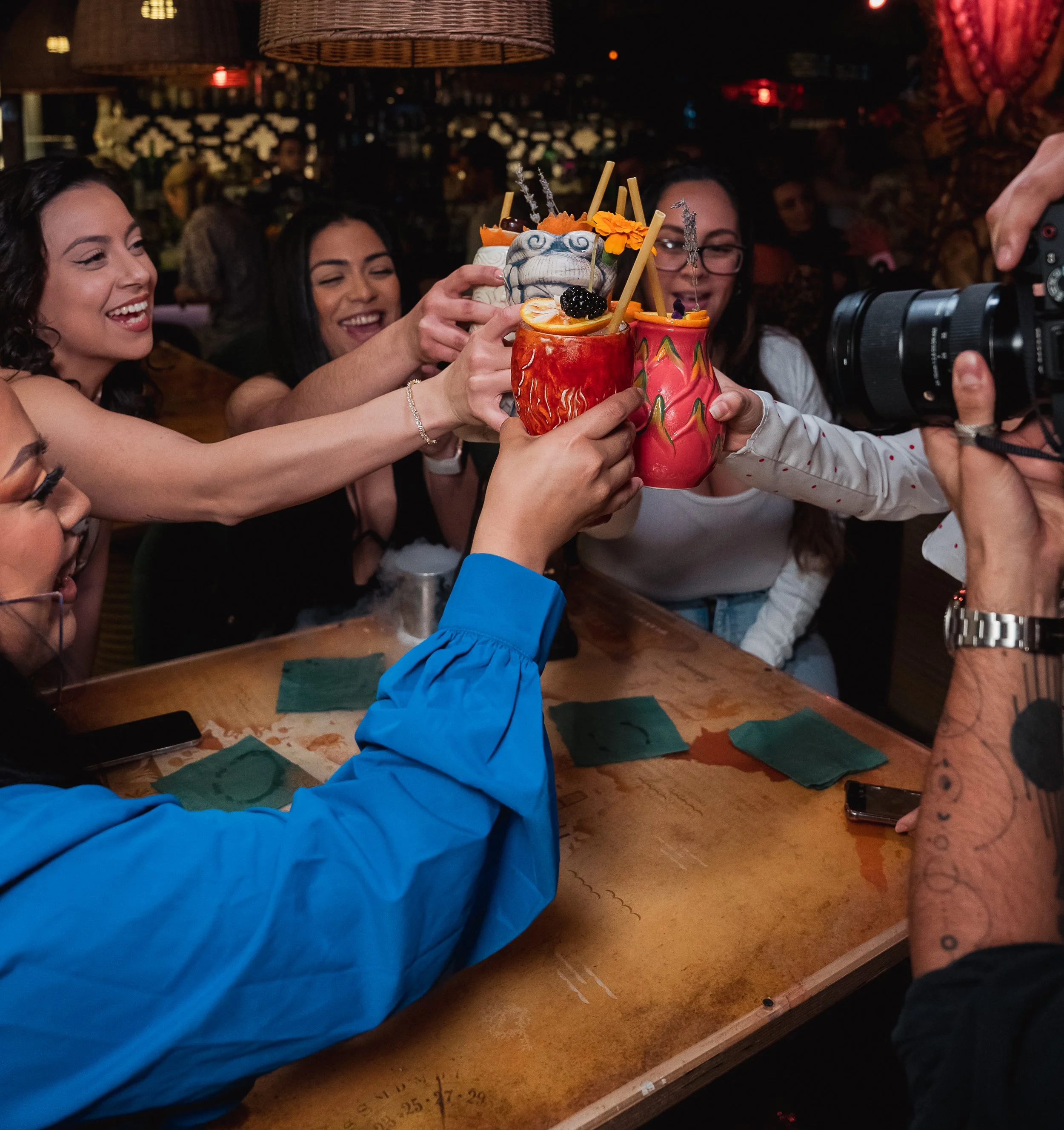 TD - LK - Party in Polynesia 0289.jpg